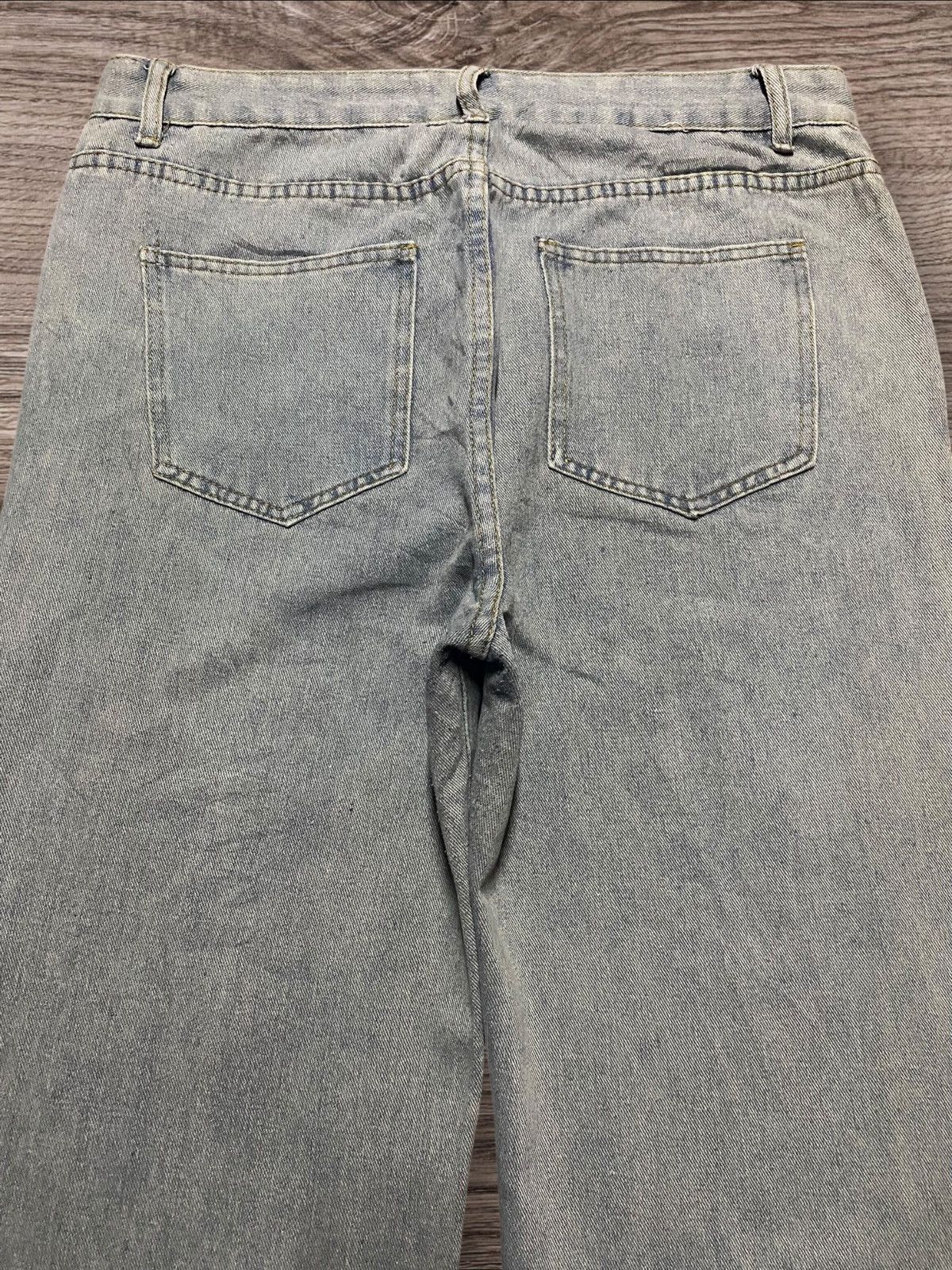 Japanese Brand Vintage Japanese Brand Cross Print Faded Wash Baggy Jeans Size US 35 - 4 Thumbnail