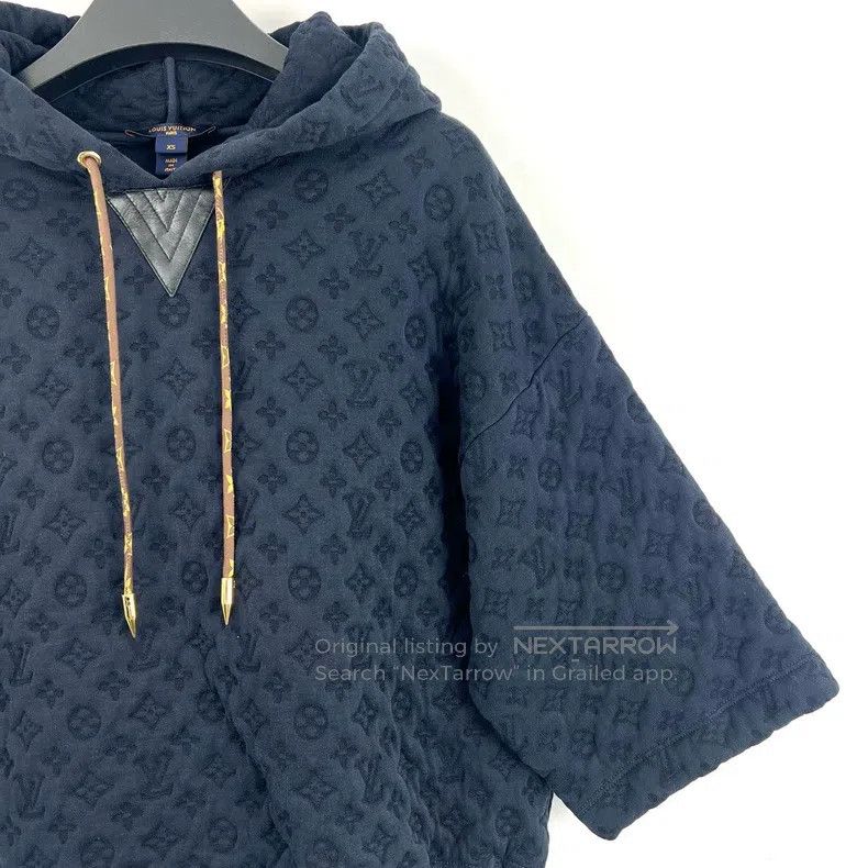 Louis Vuitton Louis Vuitton Navy Blue Embossed Dark Pattern Full Print S Size XS / US 0-2 / IT 36-38 - 4 Thumbnail