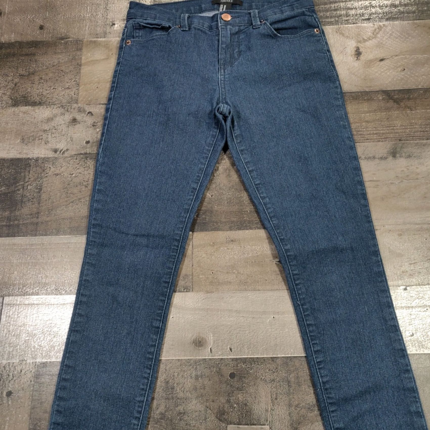 Forever 21 Forever 21 Jeans Womens 25 Low Rise Skinny Zip Closure Dark Wash Denim Blue 5-Pocket Mens? Size 42" / US 20 - 4 Thumbnail