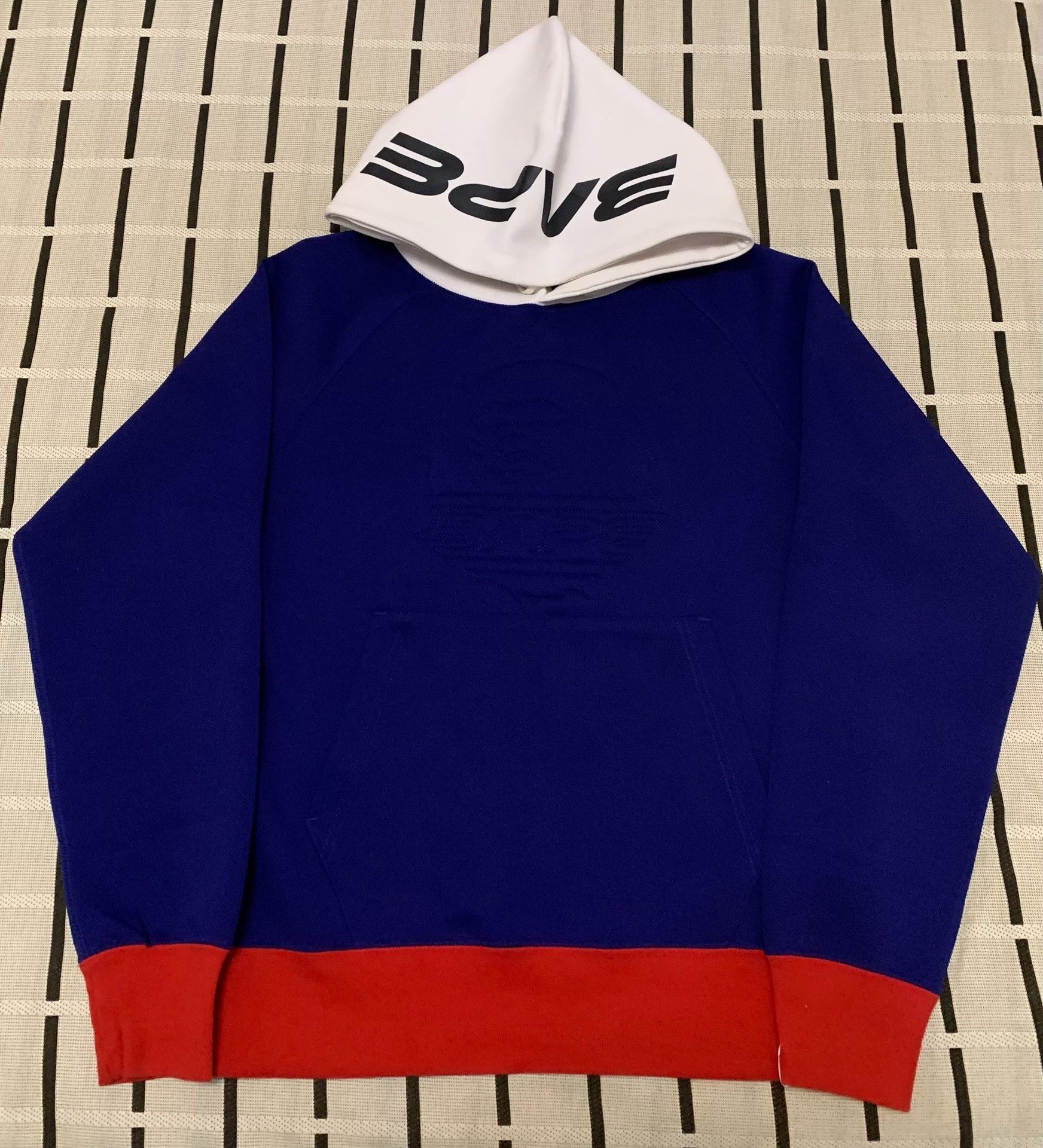 Bape Bape Ape Head Hoodie S Men Size US S / EU 44-46 / 1 - 1 Thumbnail