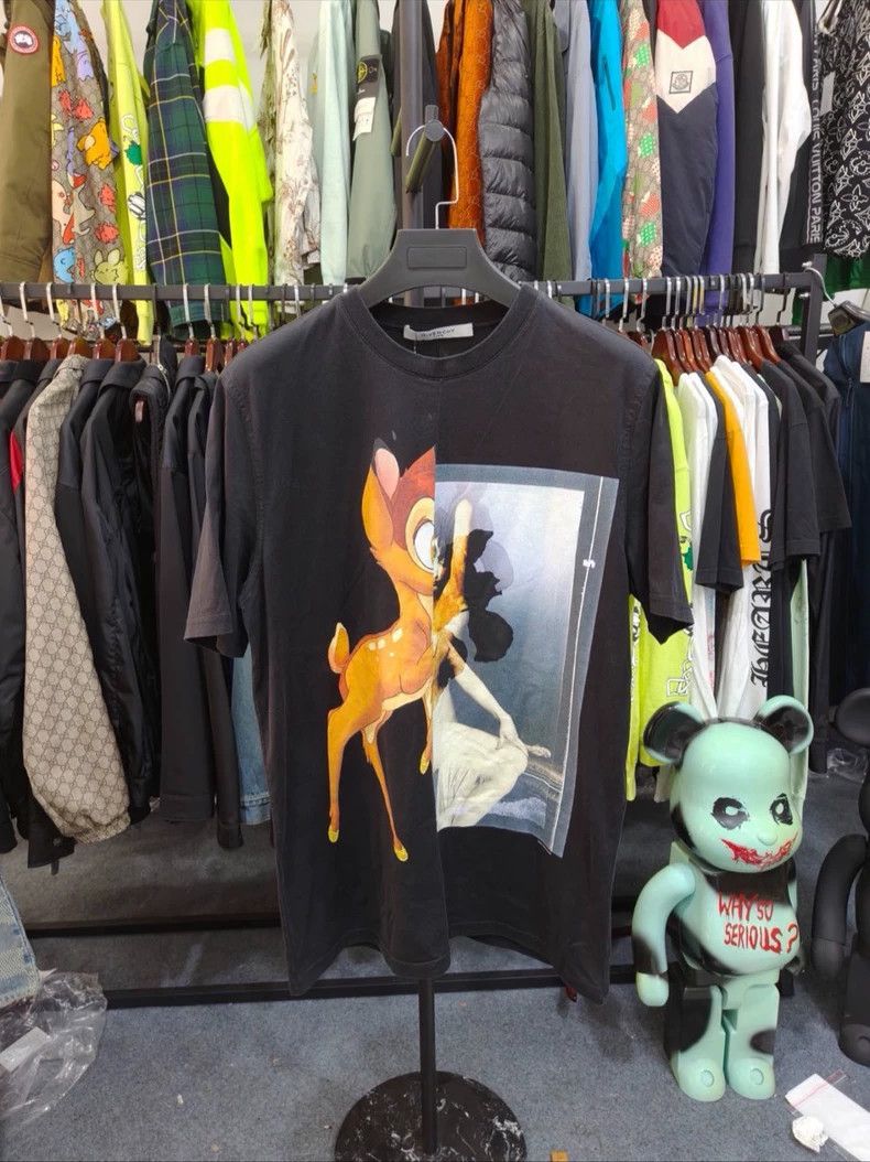 Givenchy Givenchy Short-sleeved T-shirt size S Size US S / EU 44-46 / 1 - 1 Thumbnail