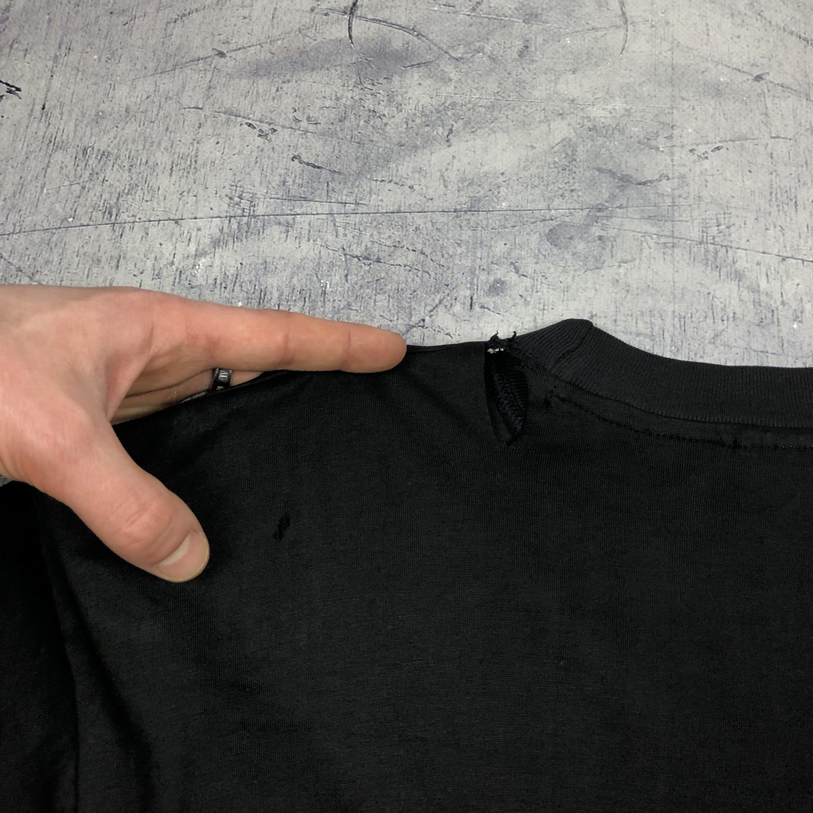 Expert Horror DRY ROT❗️2003 Alien Director’s Cut Horror Movie Tee Size US L / EU 52-54 / 3 - 13 Thumbnail