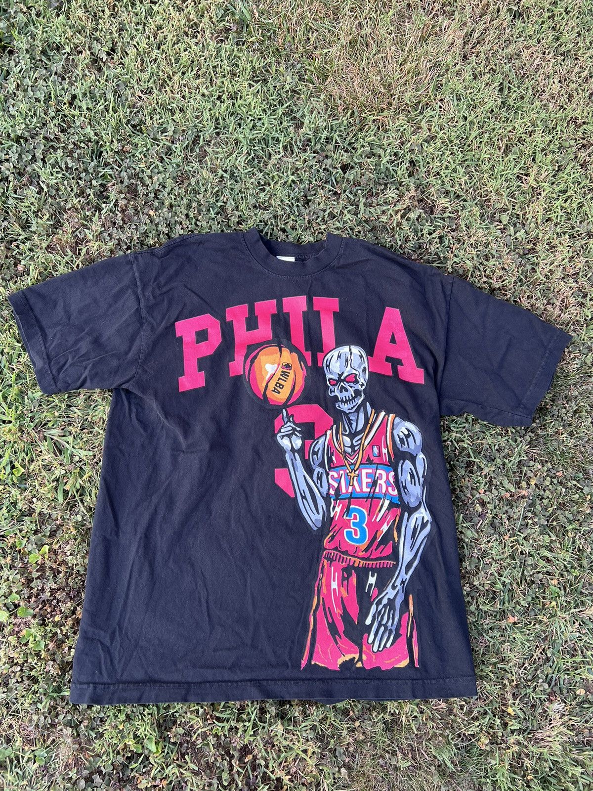 Warren Lotas RARE Warren Lotas PHILA Basketball T Shirt Size US L / EU 52-54 / 3 - 1 Thumbnail