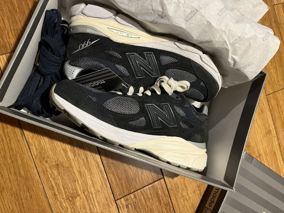 Kith × New Balance US 5.5 KITH X NEW BALANCE 990 V3 genesis Size US 5.5 / EU 38 - 9 Thumbnail