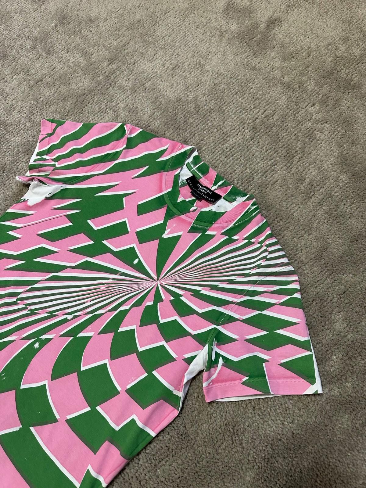 Stella McCartney Ed Curtis x Stella McCartney Graphic-Print T-Shirt Sz XS Size XS / US 0-2 / IT 36-38 - 5 Thumbnail