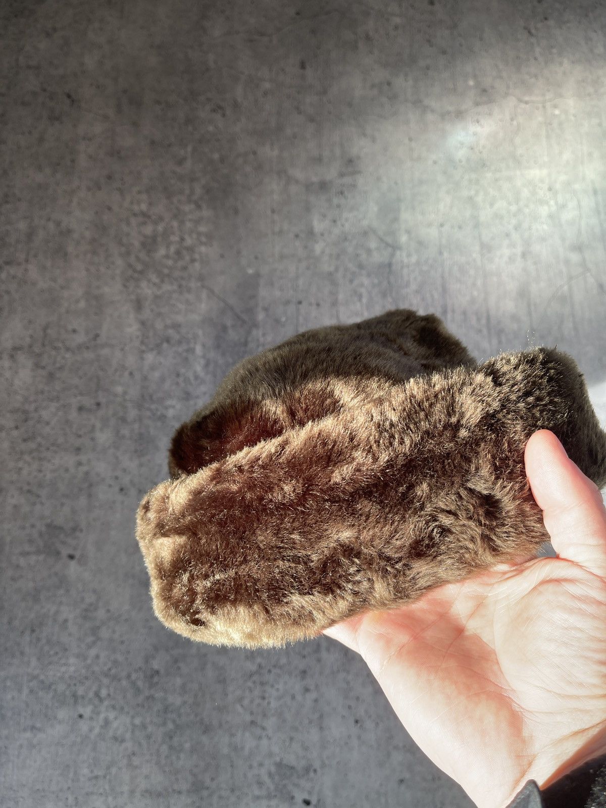 Vintage Vintage 80-90s Fur Fluffy Winter Hat Y2k Oldmoney Size ONE SIZE - 1 Thumbnail