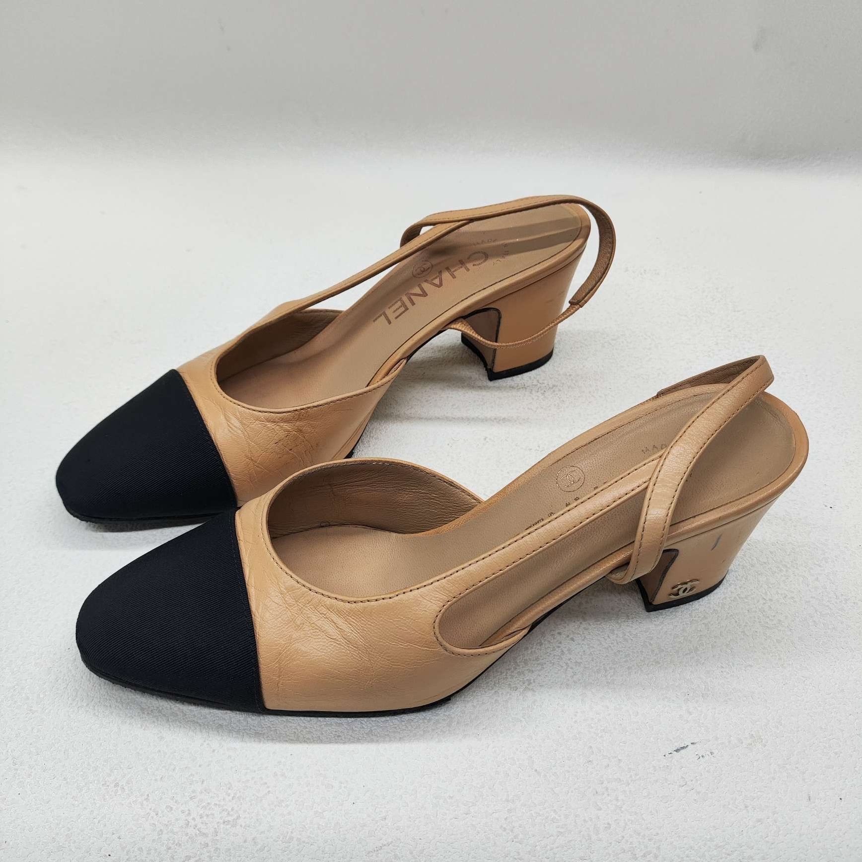Chanel Chanel Black Sandals us_6 Women Size US 6 / IT 36 - 1 Thumbnail