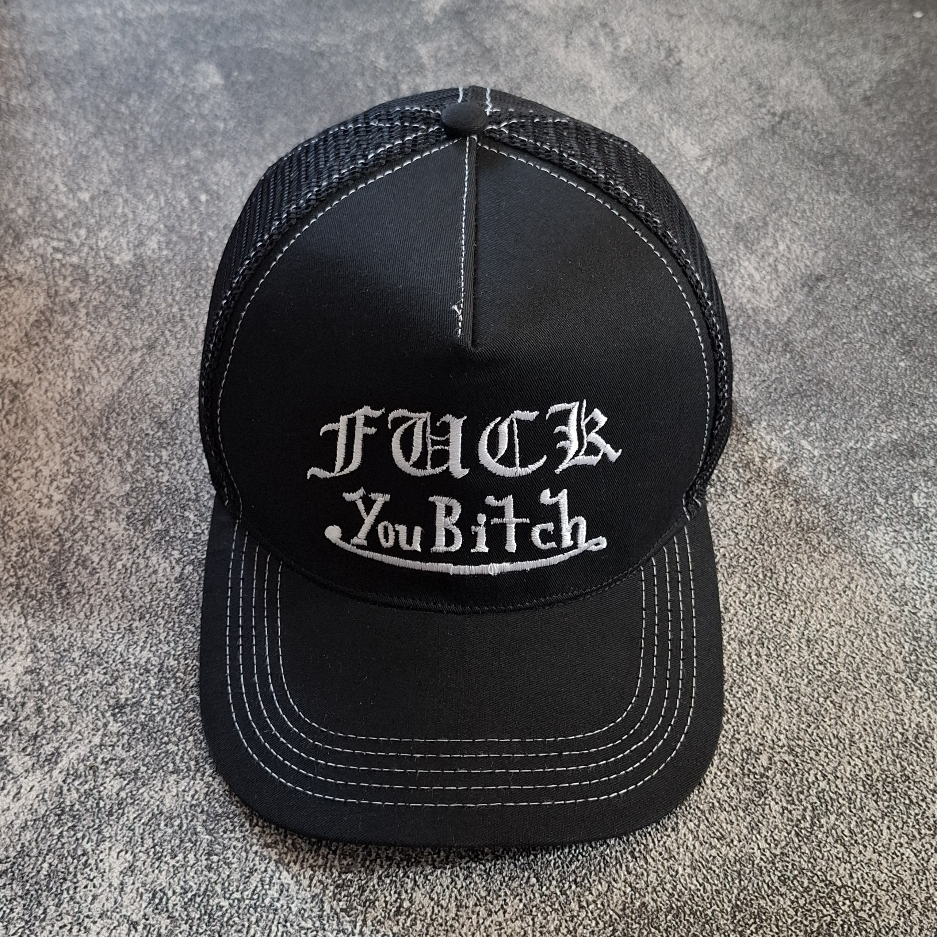 Vintage Vintage Fuck You Bitch Trucker Hat Size ONE SIZE - 1 Thumbnail