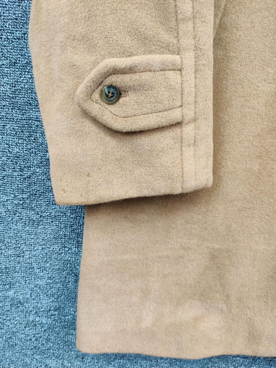 Burberry Vintage Burberry Wool Single Breasted Beige Coat Size US L / EU 52-54 / 3 - 4 Thumbnail