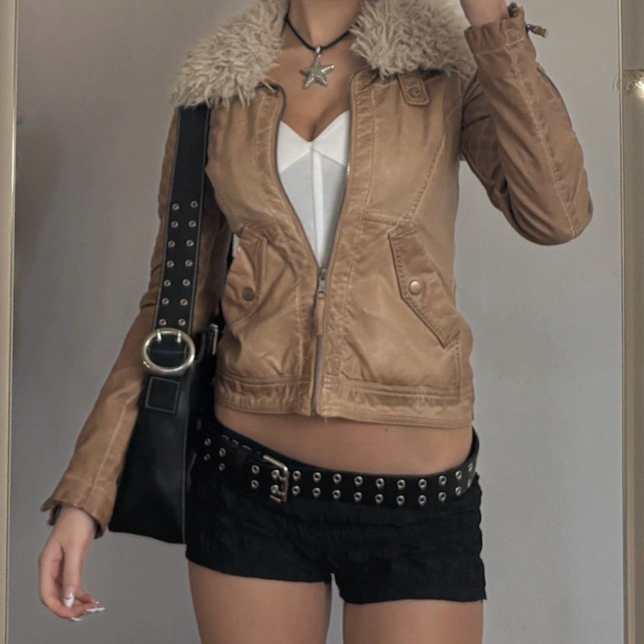 Japanese Brand Vintage Y2K Motorcycle Fur Collar Avantgarde Jacket Size US M / EU 48-50 / 2 - 1 Thumbnail