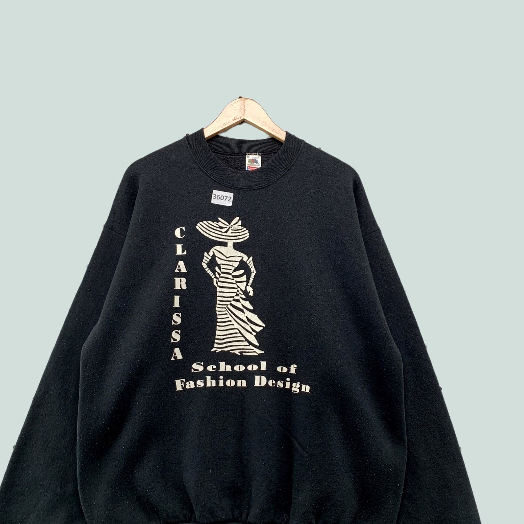 Fruit Of The Loom VINTAGE 90s Clarissa School Of Fashion Design Crewneck Sweatshirt Mens XL Black Graphic Print Nike Size US XL / EU 56 / 4 - 1 Thumbnail