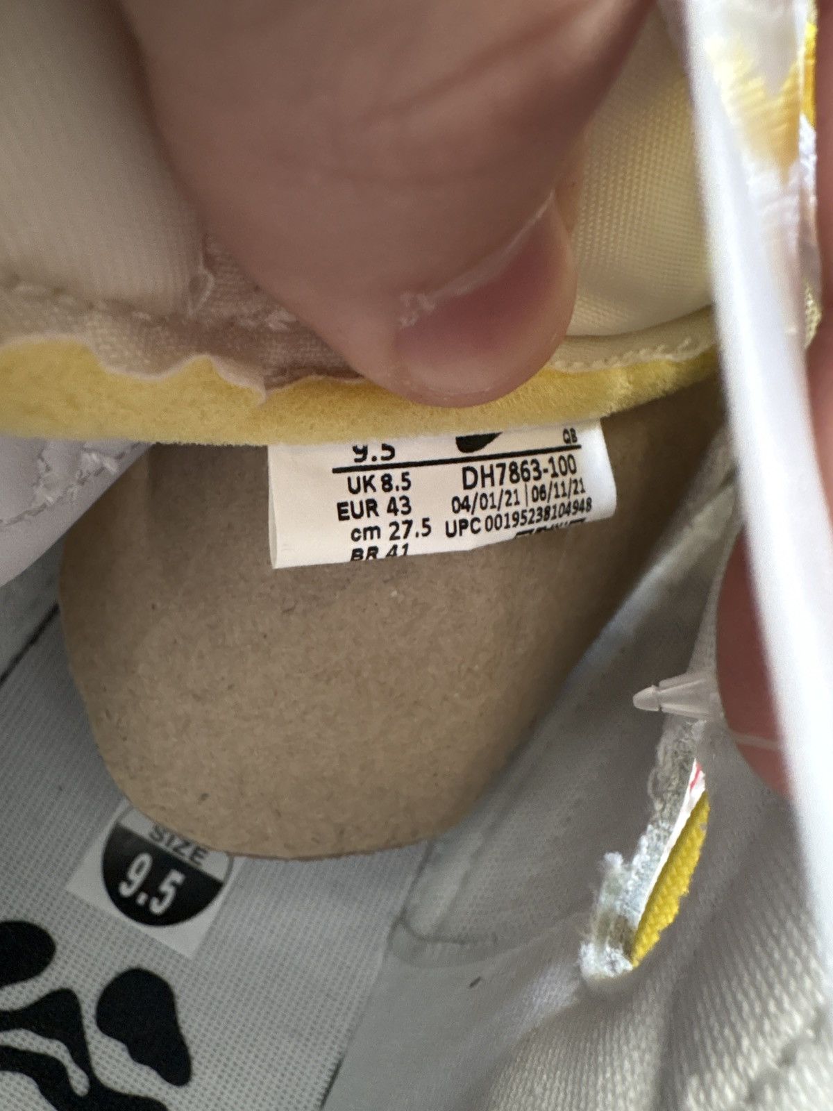 Nike × Off-White Nike Off White ‘77 blazer lows Size US 9.5 / EU 42-43 - 8 Thumbnail