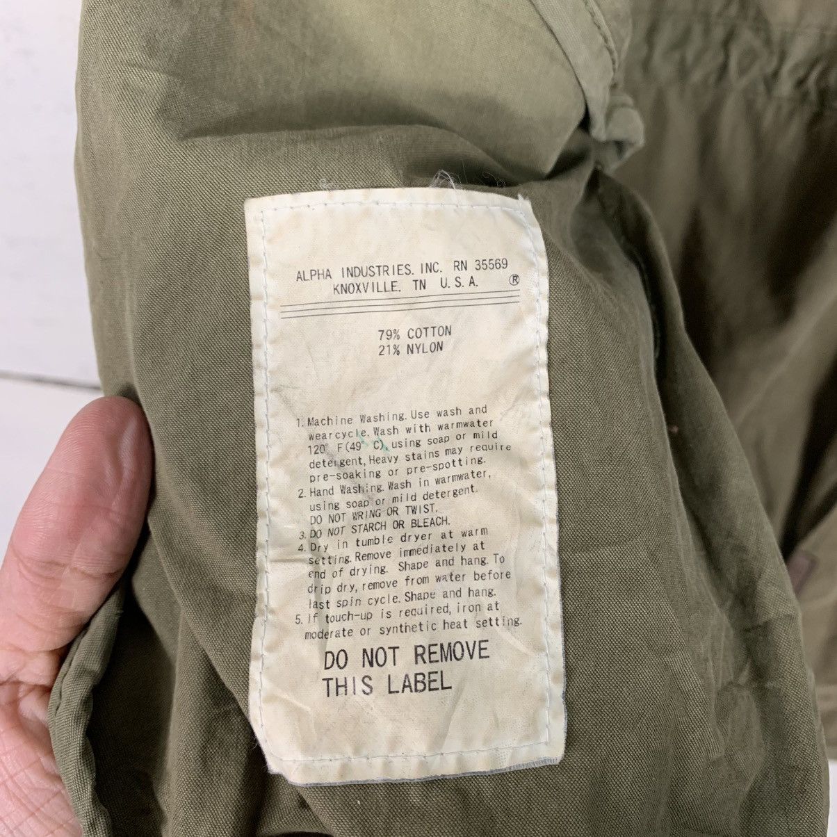 Alpha Industries Vintage Distressed Alpha Industries Military Parka Size US M / EU 48-50 / 2 - 17 Thumbnail