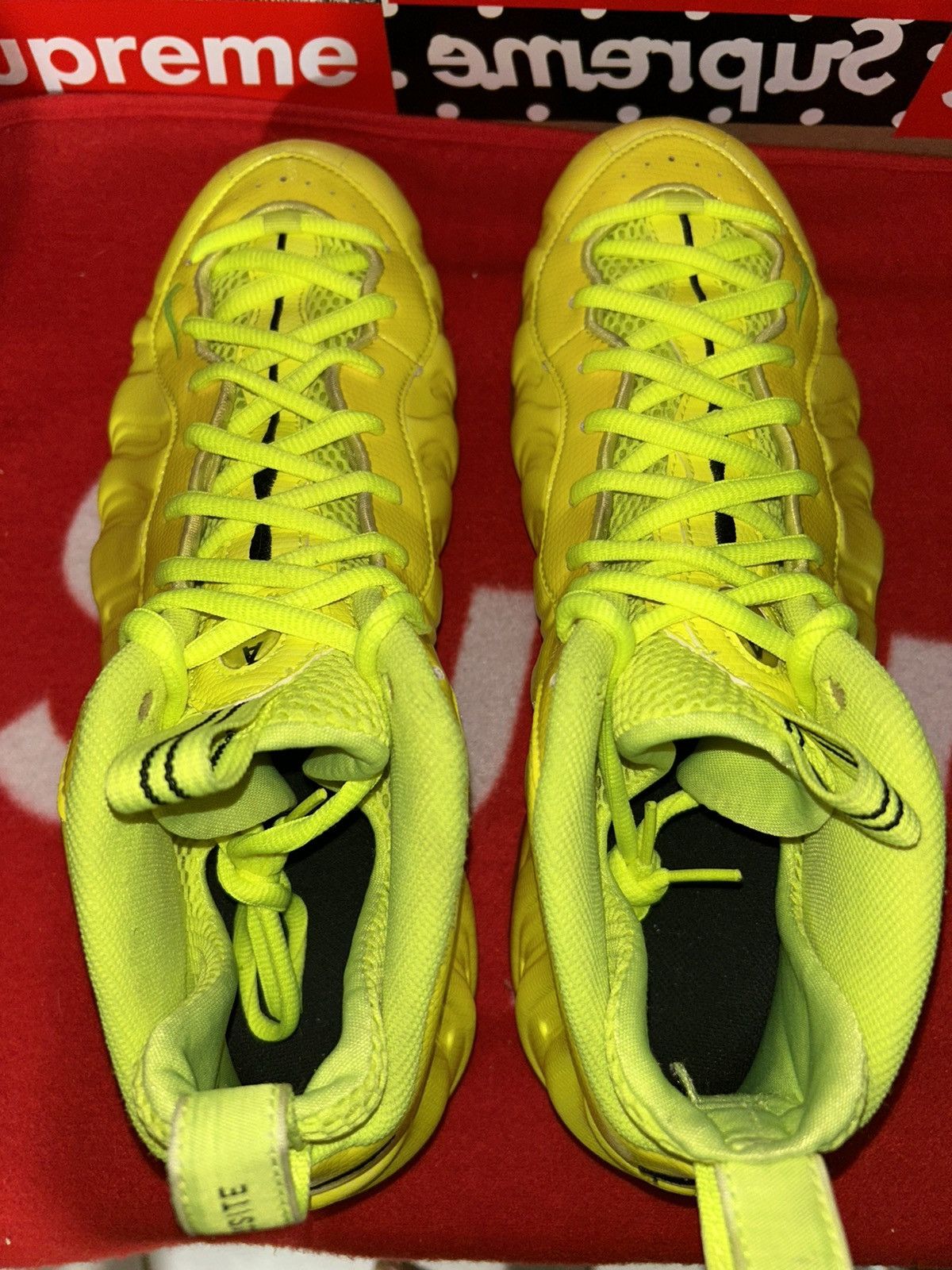 Nike Nike Air Foamposite Pro Volt 624041-700 size 12.5 Size US 12.5 / EU 45-46 - 4 Thumbnail