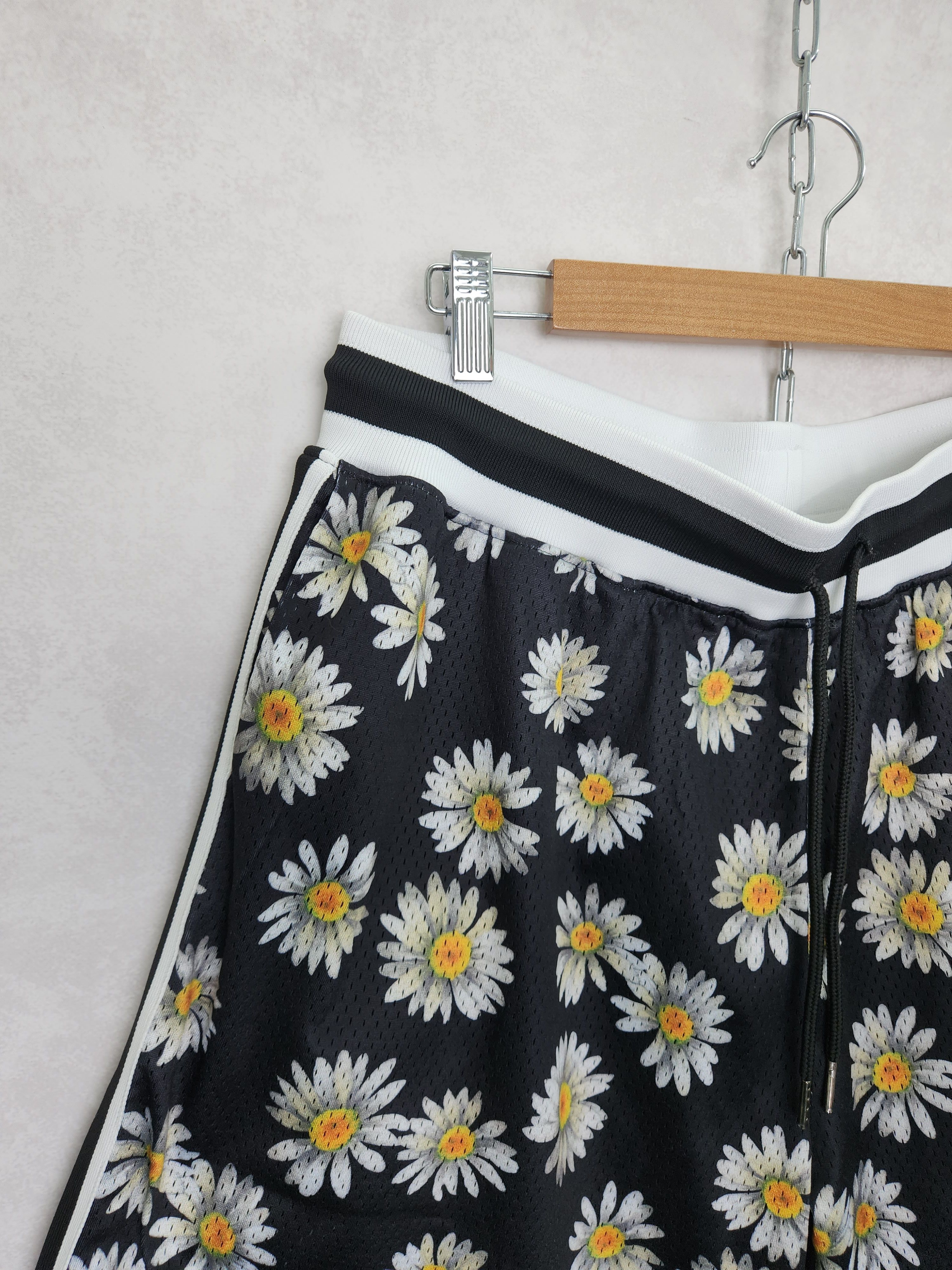 John Elliott John Elliot floral print mesh drawstring shorts size 3 Size US 34 / EU 50 - 4 Thumbnail