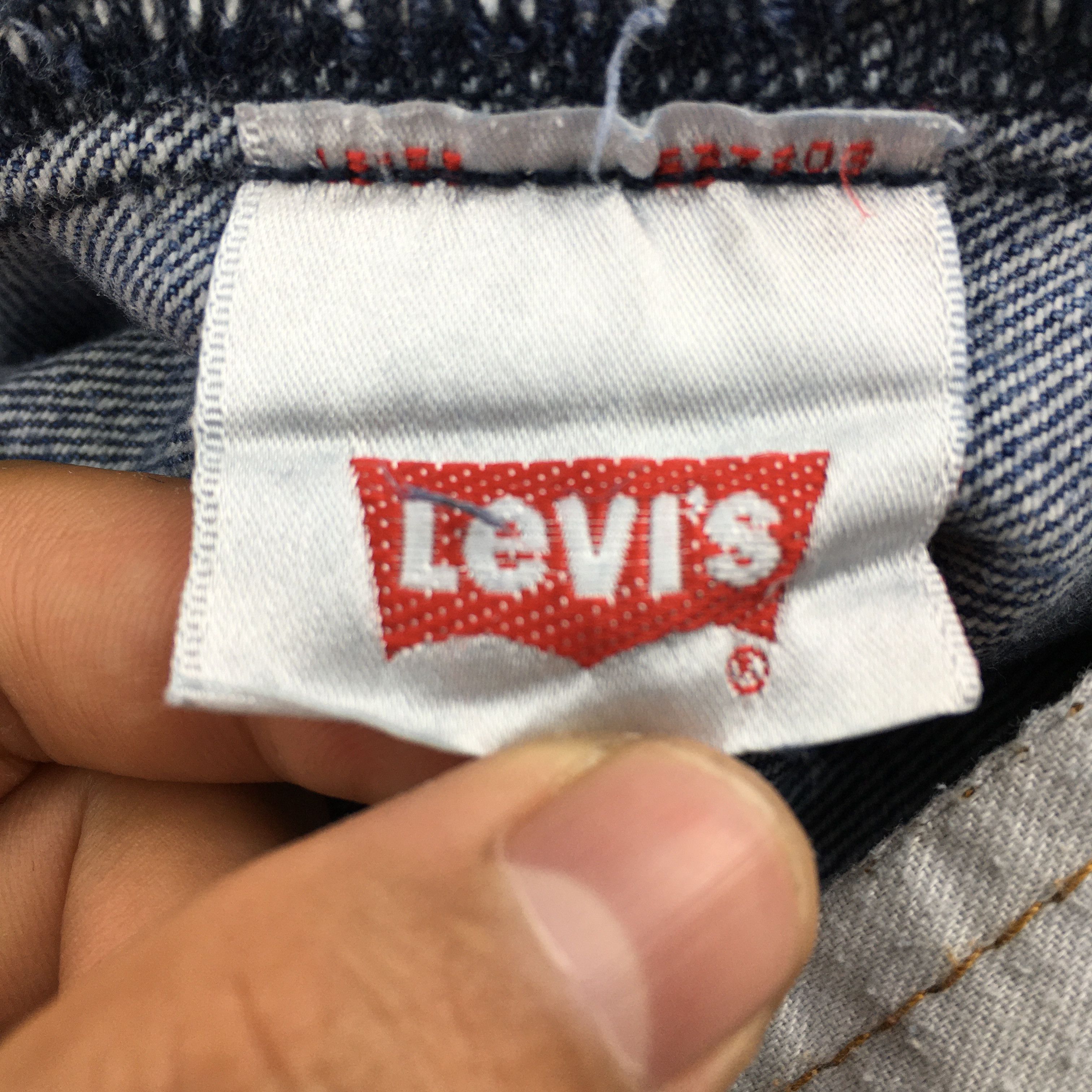 Levi's Size 31x28 Vintage 90s Levi's 501 Faded Blue Jeans S1472 Size US 31 - 13 Thumbnail