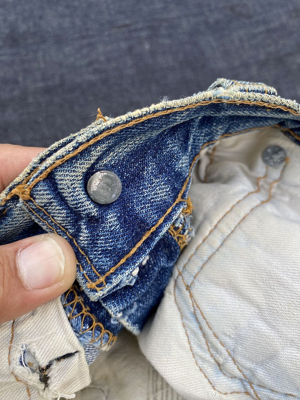 Levi's Vintage 70s Levis 501 Redline #6 Selvedge Jeans Single Size US 32 / EU 48 - 12 Thumbnail