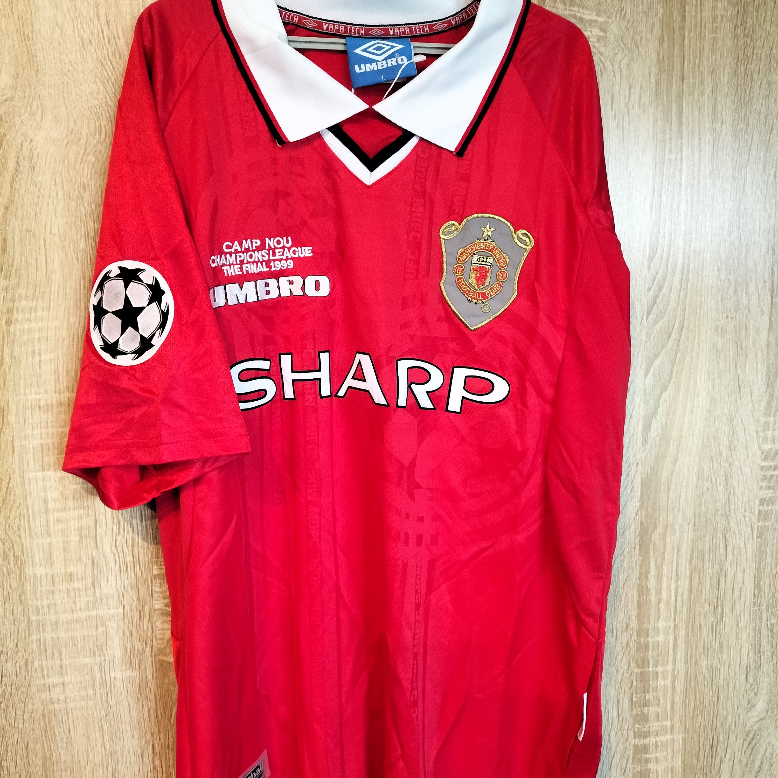 Umbro Retro Beckham Manchaster United Size US L / EU 52-54 / 3 - 1 Thumbnail