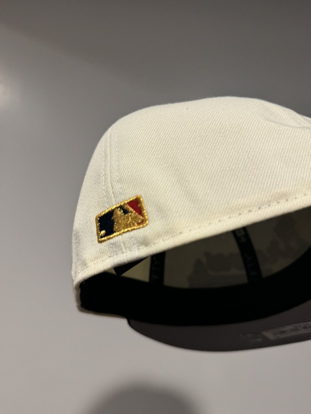 Hat Club × MLB × New Era Hatclub Exclusive Atlanta Braves Off white Script 7 3/8 Size ONE SIZE - 3 Thumbnail