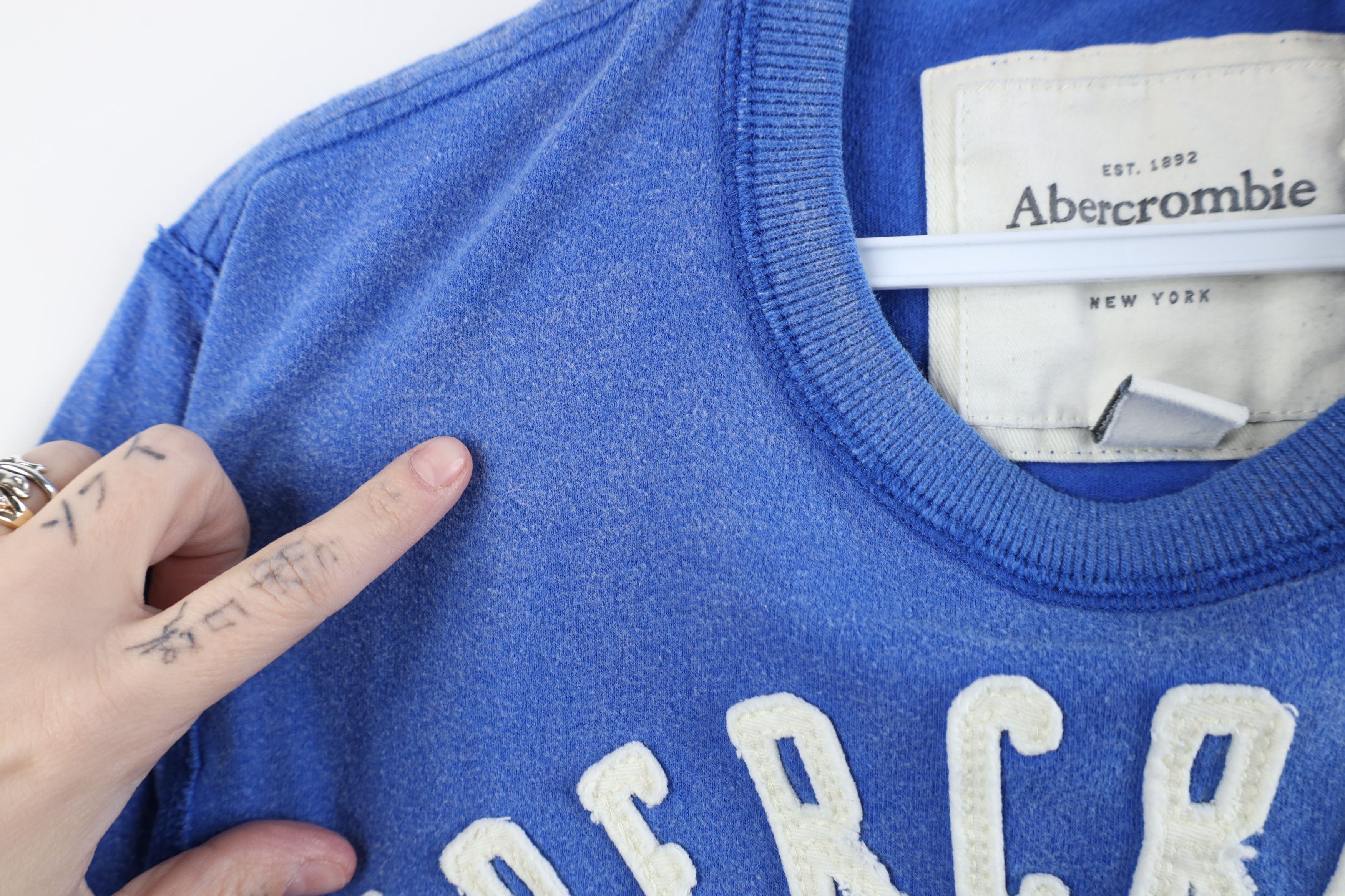 Abercrombie & Fitch Vintage 90s Y2K Abercrombie & Fitch Spell Out T-Shirt Size US XXL / EU 58 / 5 - 5 Thumbnail