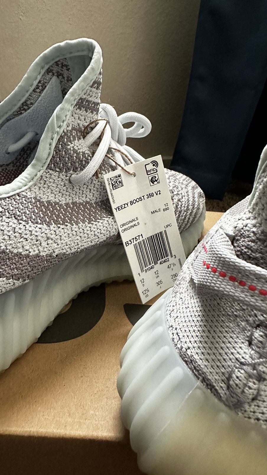 Adidas × Kanye West Yeezy 350 V2 Blue Tint size 12.5 Size US 12.5 / EU 45-46 - 4 Thumbnail