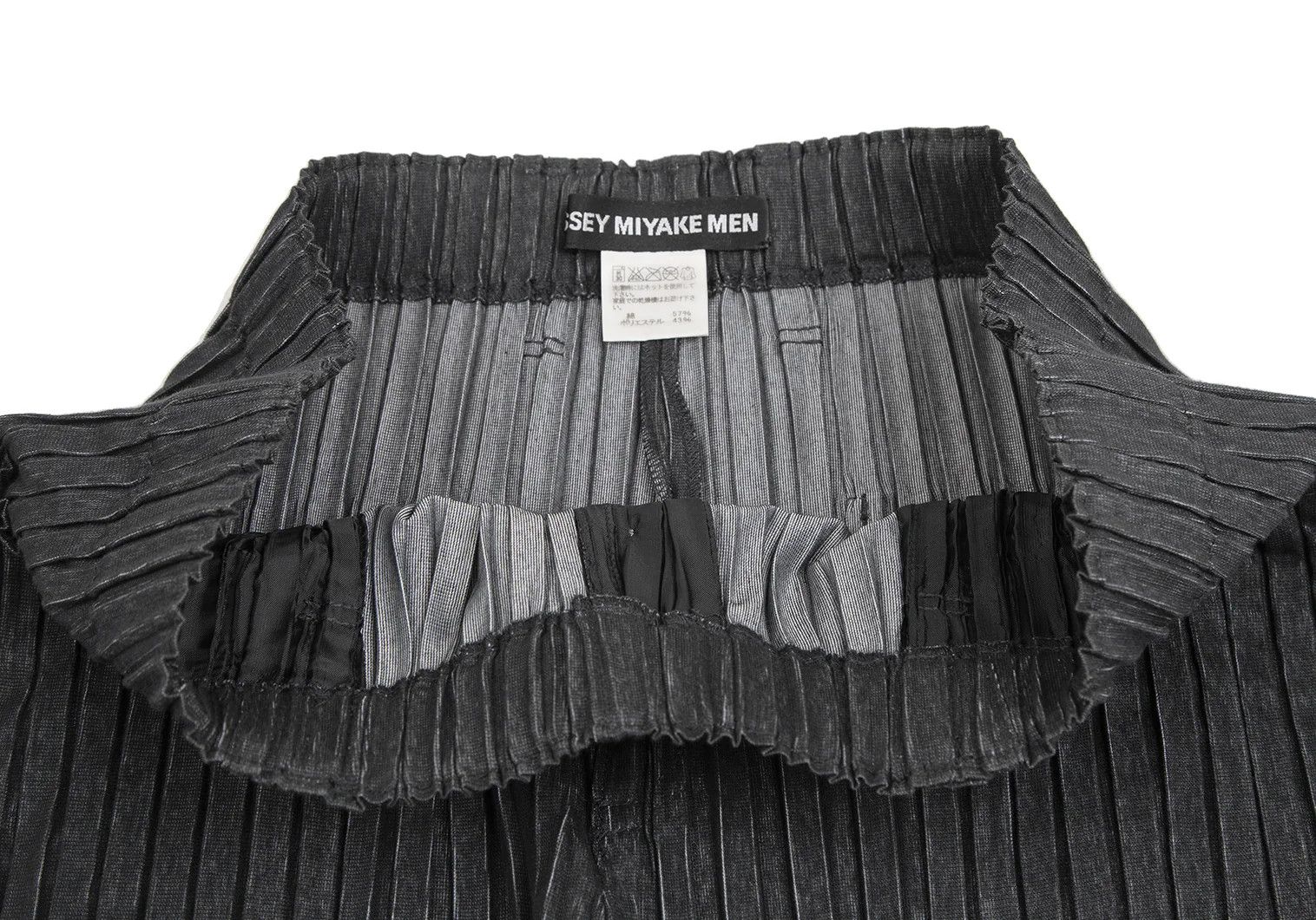 Issey Miyake Fabric Print Pleats Pants in Black, Size 4 Size US 36 / EU 52 - 5 Thumbnail