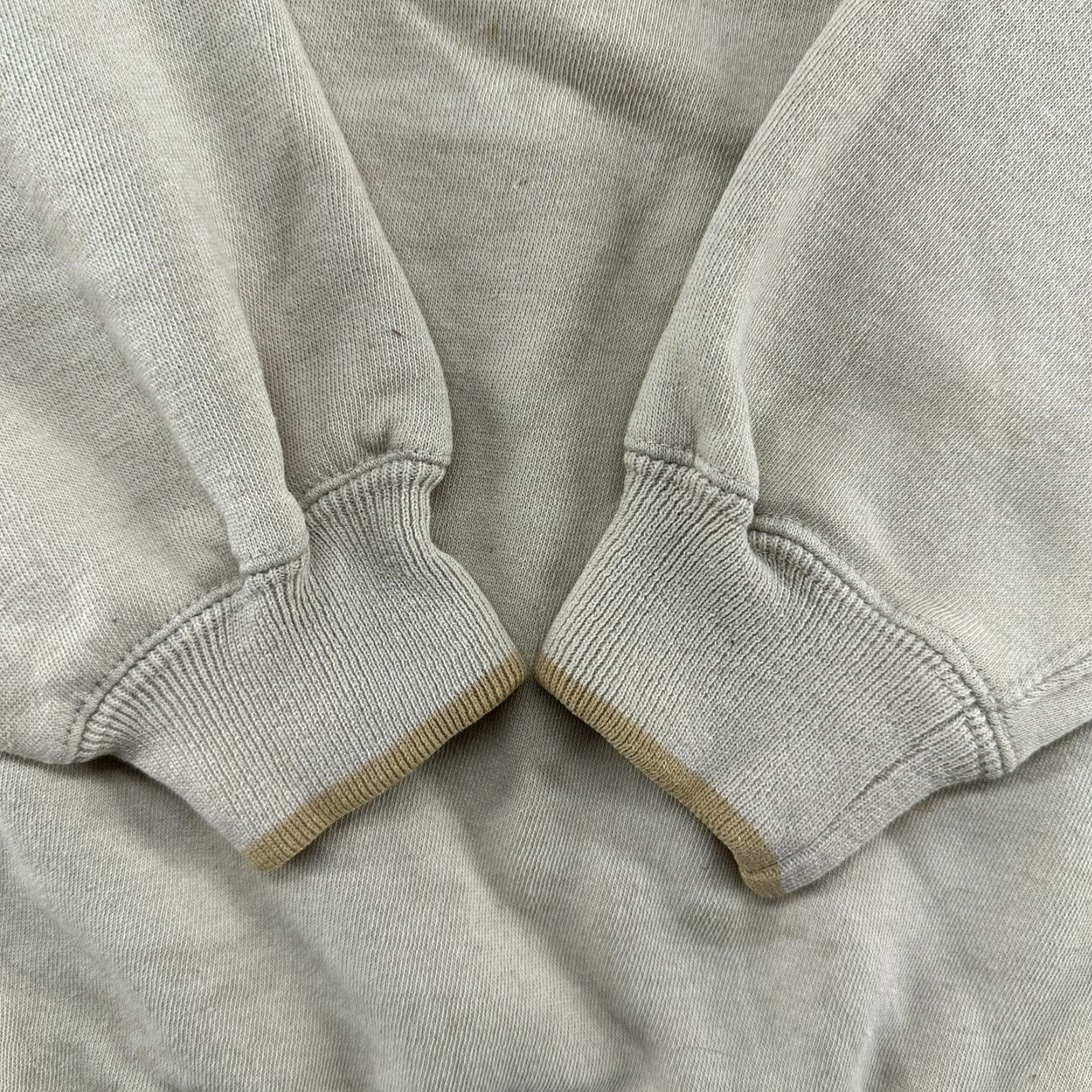 Vintage VINTAGE Danaggers Sweatshirt Mens L Beige 90s Pullover Crew Neck Fleece Cotton Long Sleeve Hunting Size US L / EU 52-54 / 3 - 3 Thumbnail