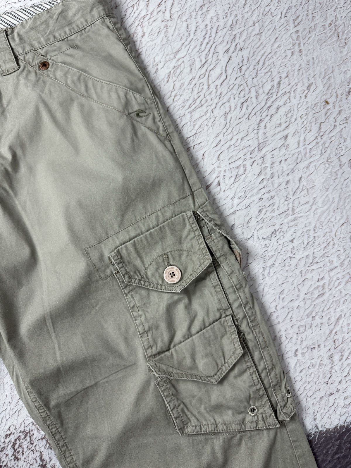 Rip Curl × Vintage Rip Curl vintage grey utility cargo skateboarding pants Size US 30 / EU 46 - 8 Thumbnail