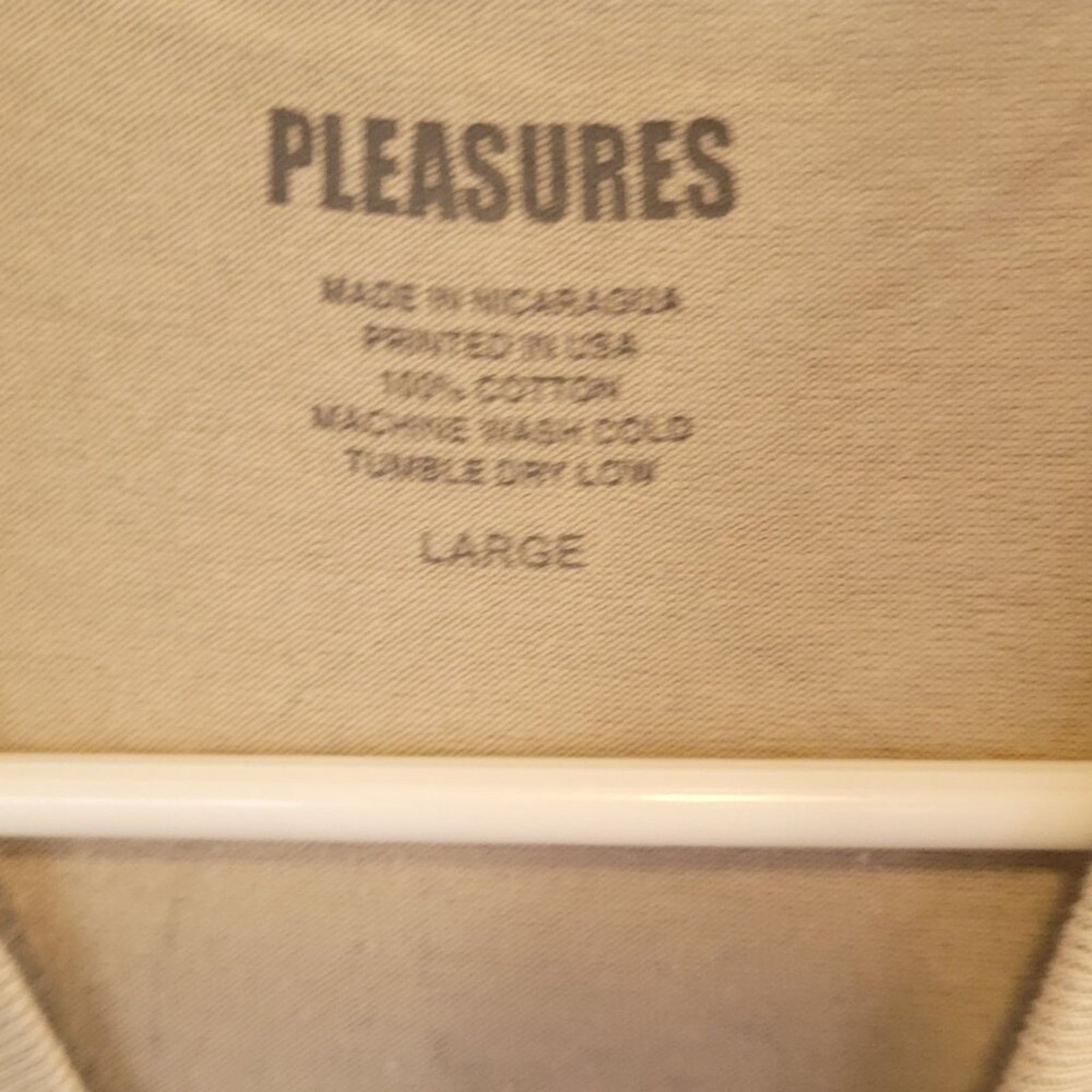 Pleasures PLEASURES No Input No Output Graphic T-Shirt Large Audio Size US L / EU 52-54 / 3 - 2 Thumbnail