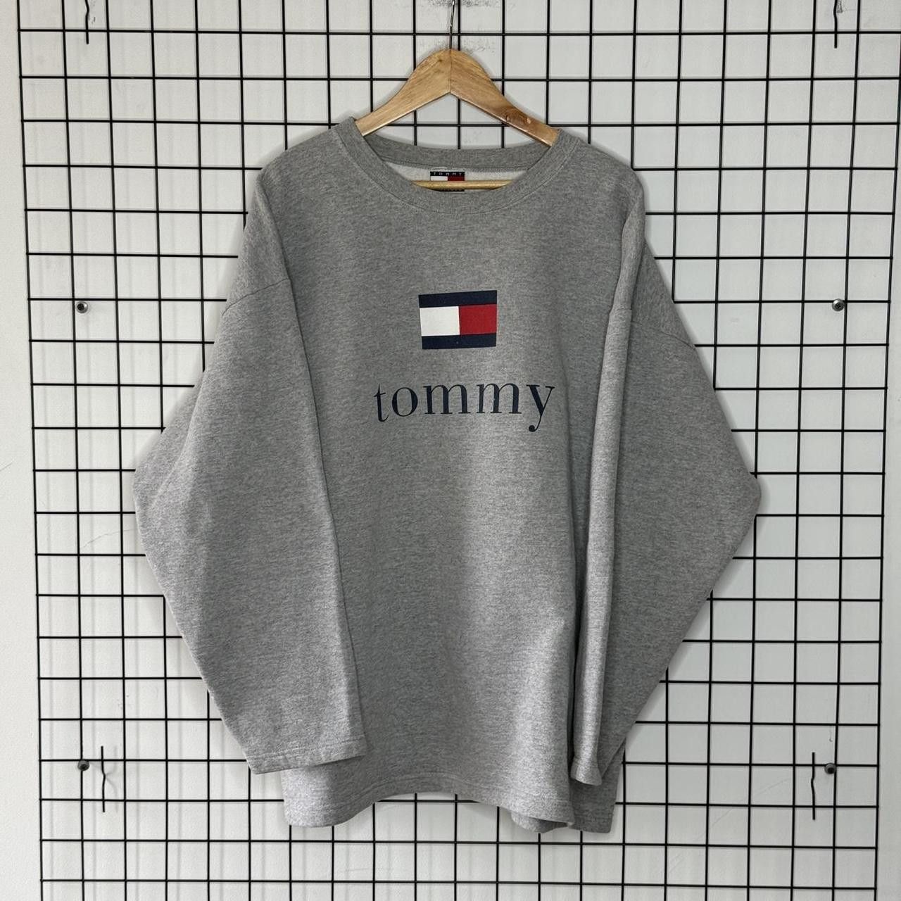 Tommy Hilfiger Tommy Hilfiger Vintage Sweatshirt Printed Logo Size US XXL / EU 58 / 5 - 1 Thumbnail