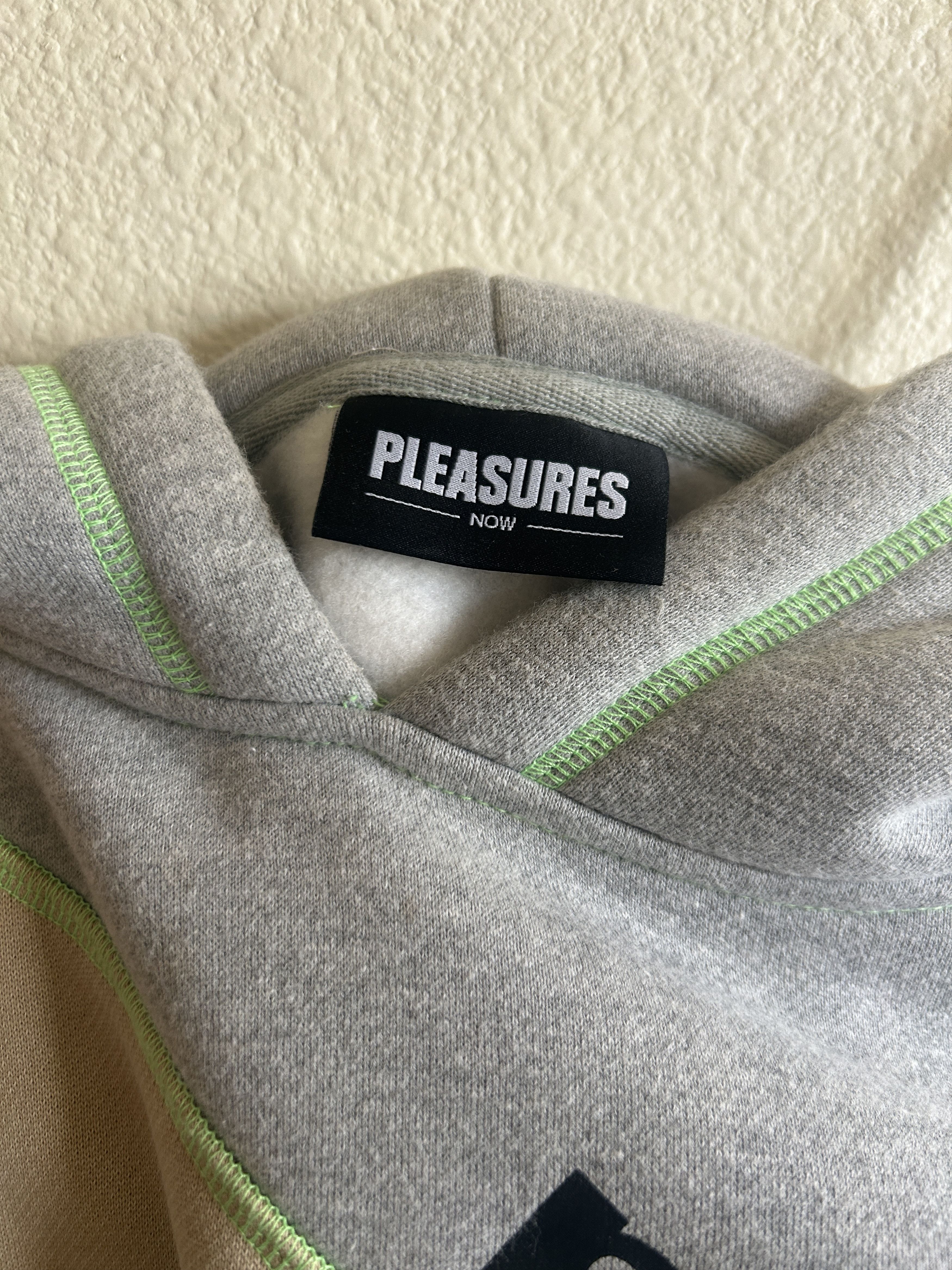 Pleasures Pleasures Escapism Hoodie Size US L / EU 52-54 / 3 - 7 Thumbnail