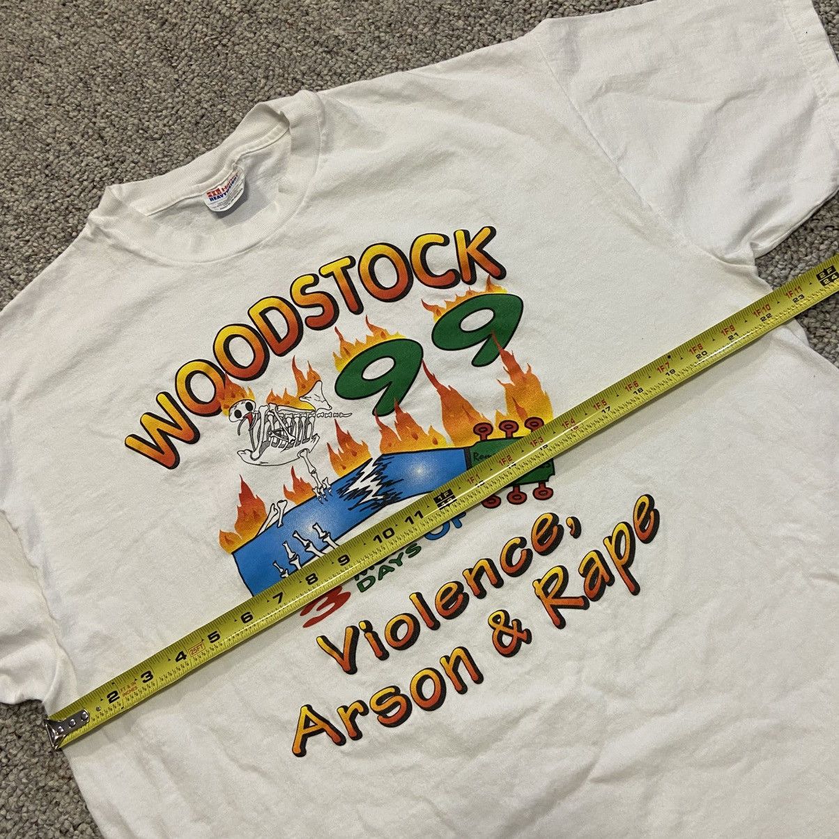Band Tees 1999 Woodstock 99 Parody Shirt Size US XL / EU 56 / 4 - 6 Thumbnail