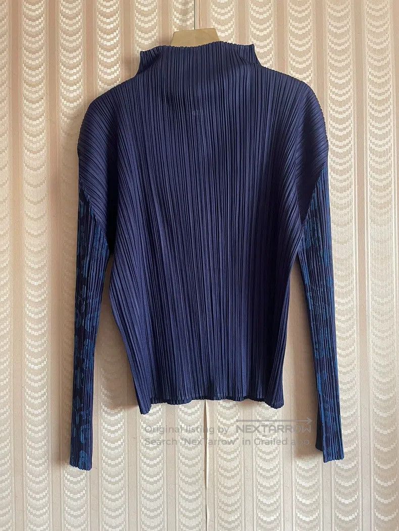 Issey Miyake Issey Miyake Blue Flocked Velvet Pleated Long Sleeve T-shi Size L / US 10 / IT 46 - 3 Thumbnail