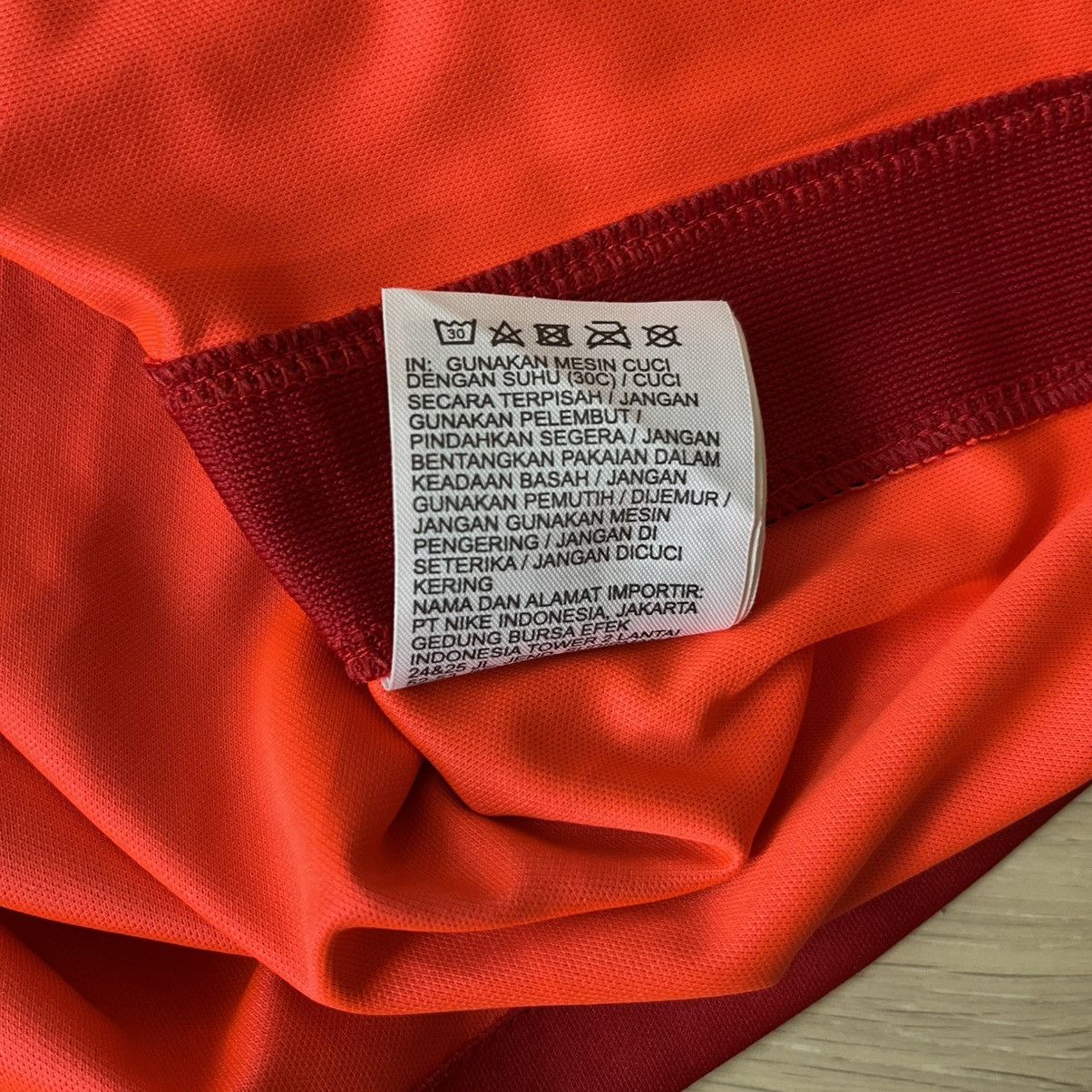 Nike Nike Liverpool M. Salah soccer jersey Size US L / EU 52-54 / 3 - 11 Thumbnail