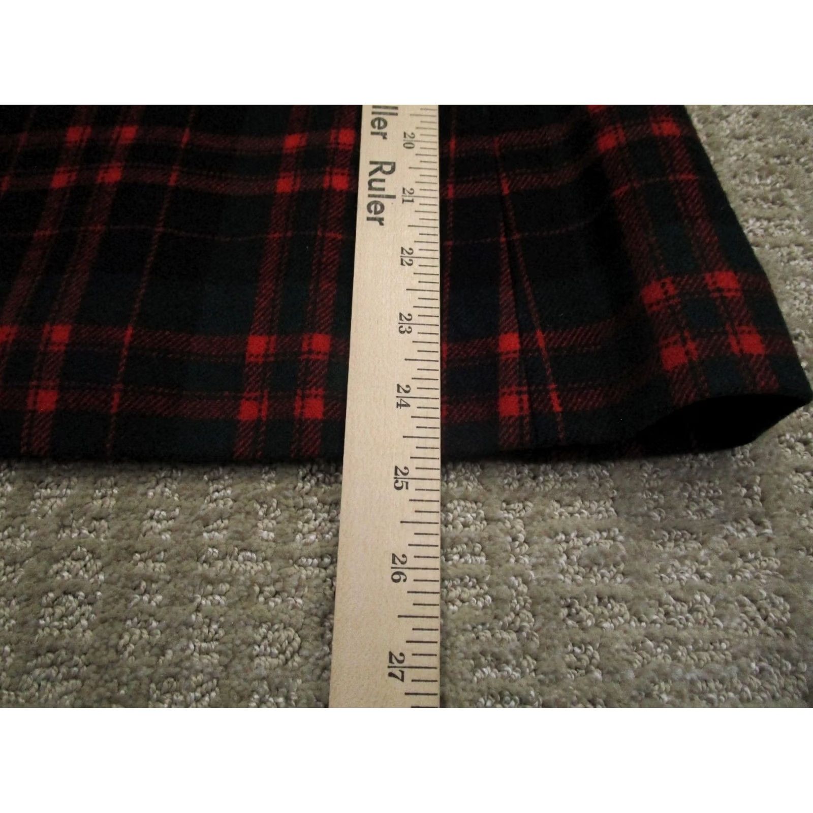 Pendleton VINTAGE Pendleton Blazer Women 10 Red Green Plaid Wool 50s 60s USA Blazer Women 10 Red Green Plaid Wool Vintage Pendleton Blazer Size L / US 10 / IT 46 - 6 Thumbnail