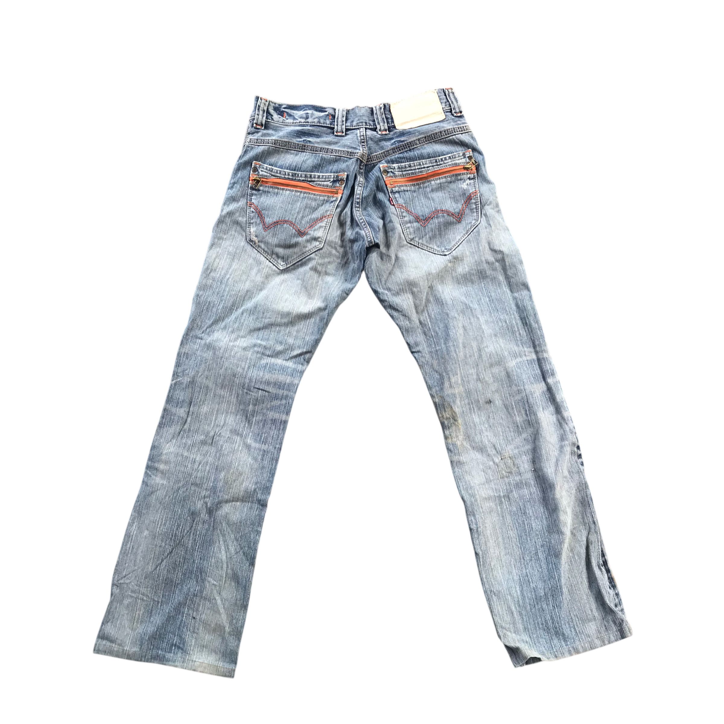 Edwin Rare Vintage Edwin Distressed Denim- Size 31 Size US 31 - 1 Thumbnail
