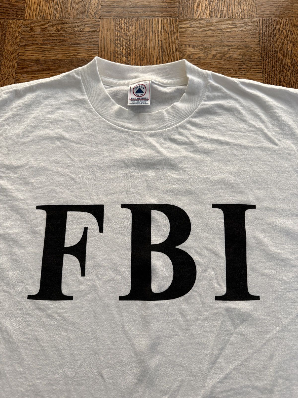 Vintage Vintage 90s FBI Federal Bureau of Investigation Graphic Tee Size US L / EU 52-54 / 3 - 2 Thumbnail