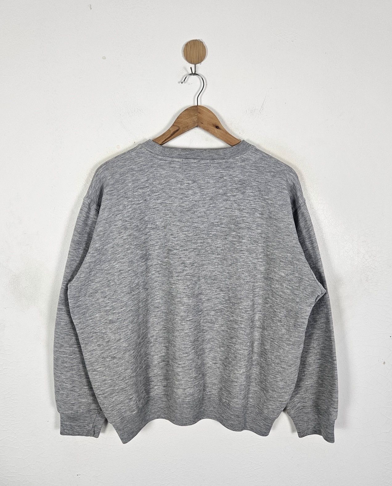 Hook-Ups Vintage Bitch Skateboards 90s skate sweatshirt Size US M / EU 48-50 / 2 - 3 Thumbnail