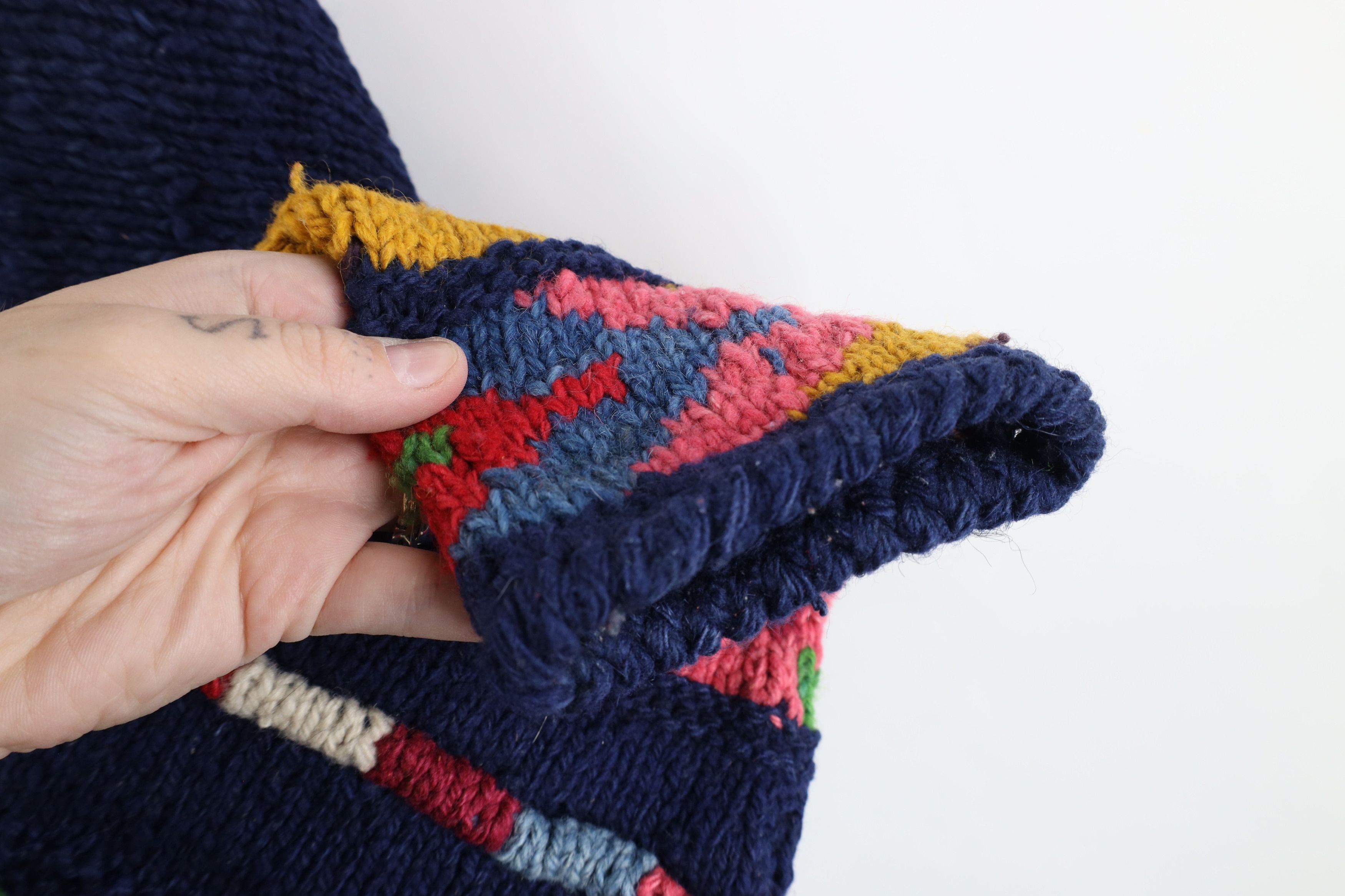Vintage Vintage 90s Streetwear Hand Knit Rainbow Cardigan Sweater Size ONE SIZE - 5 Thumbnail