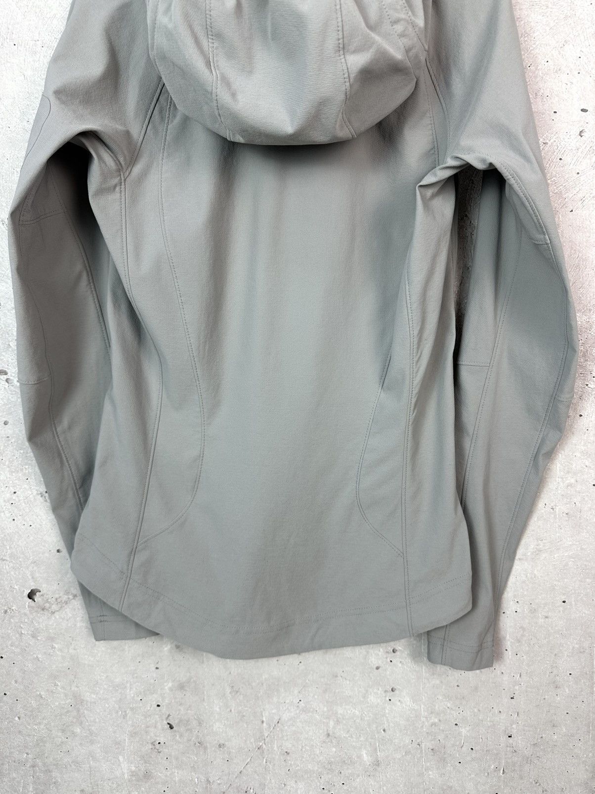 The North Face The North Face Summit Series Grey Women’s Soft Shell Jacket Size S / US 4 / IT 40 - 8 Thumbnail