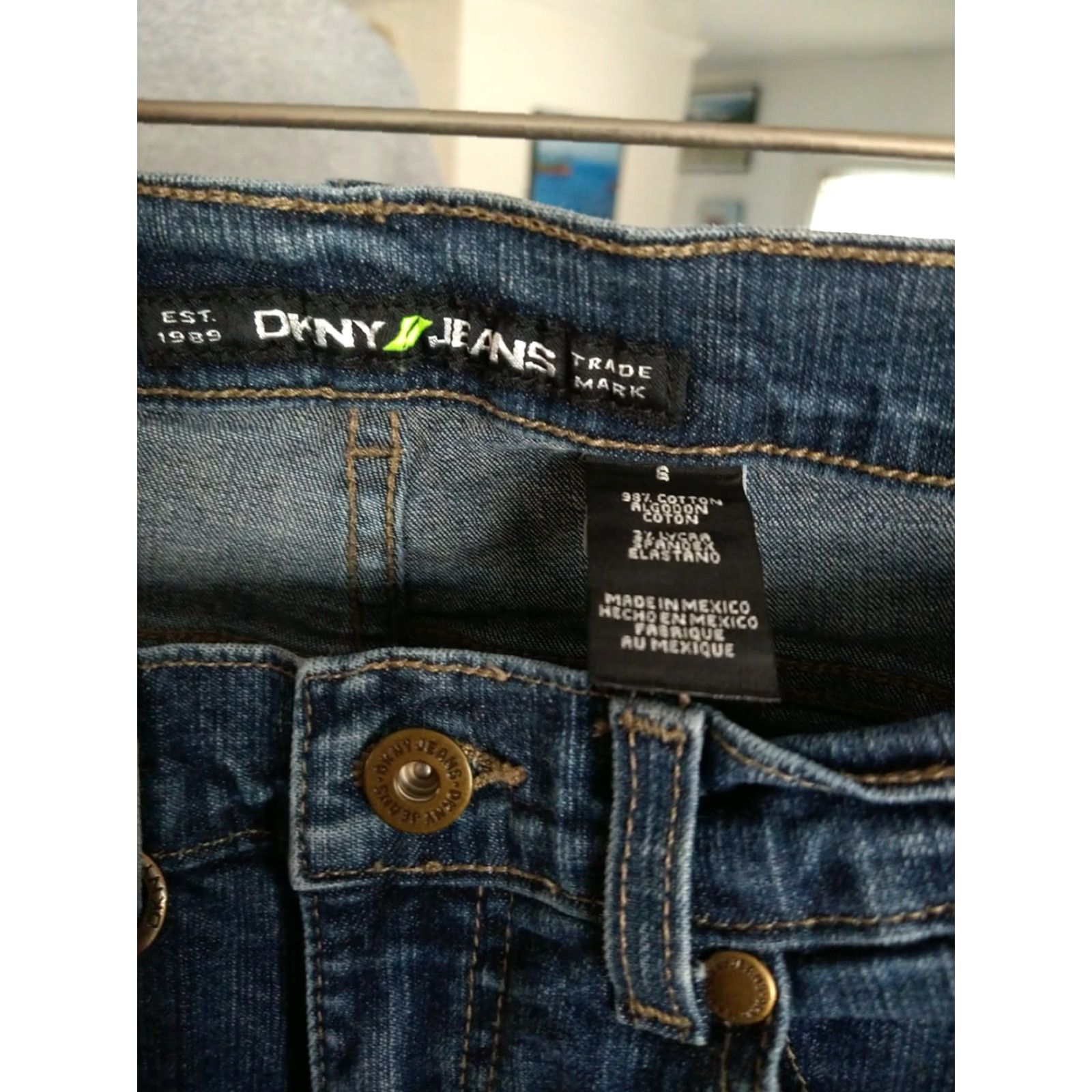 DKNY VINTAGE DKNY Jeans Ladies Size 6 Blue Denim Flared Womens Size 28" / US 6 / IT 42 - 2 Thumbnail