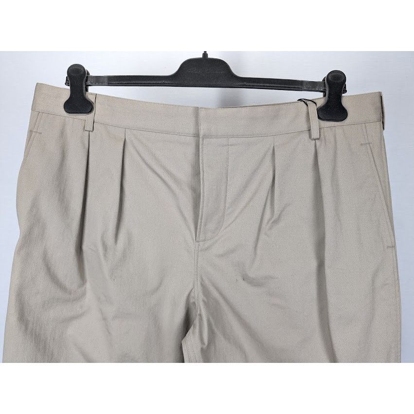 Saint Laurent Paris o1rshd1 Pleated Chino Bermuda Shorts Cotton Serge in Beige Size US 40 / EU 56 - 8 Thumbnail