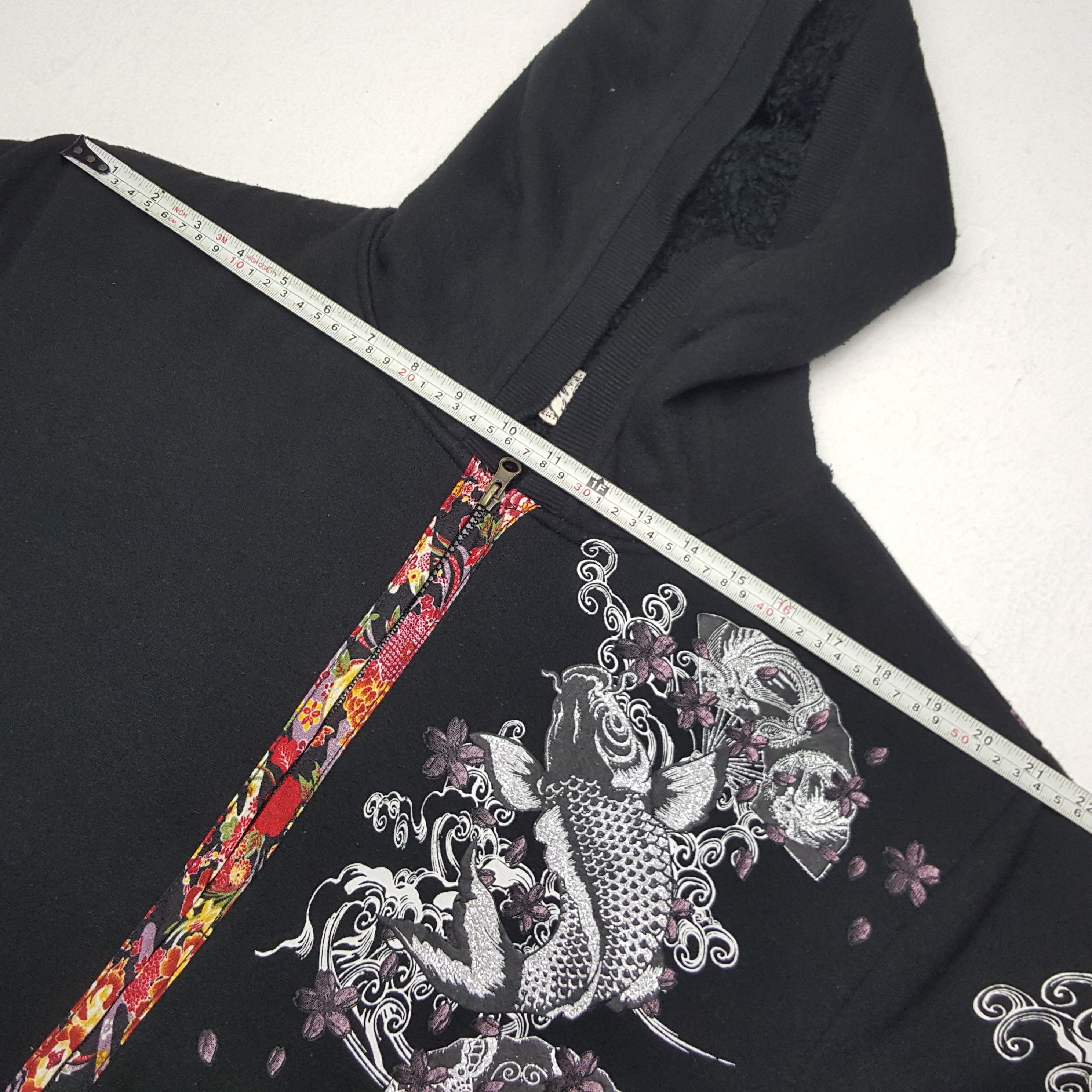 Vintage Vintage Sukajan Souvenir Japanese Brand Koi Art Hoodies Size US L / EU 52-54 / 3 - 6 Thumbnail