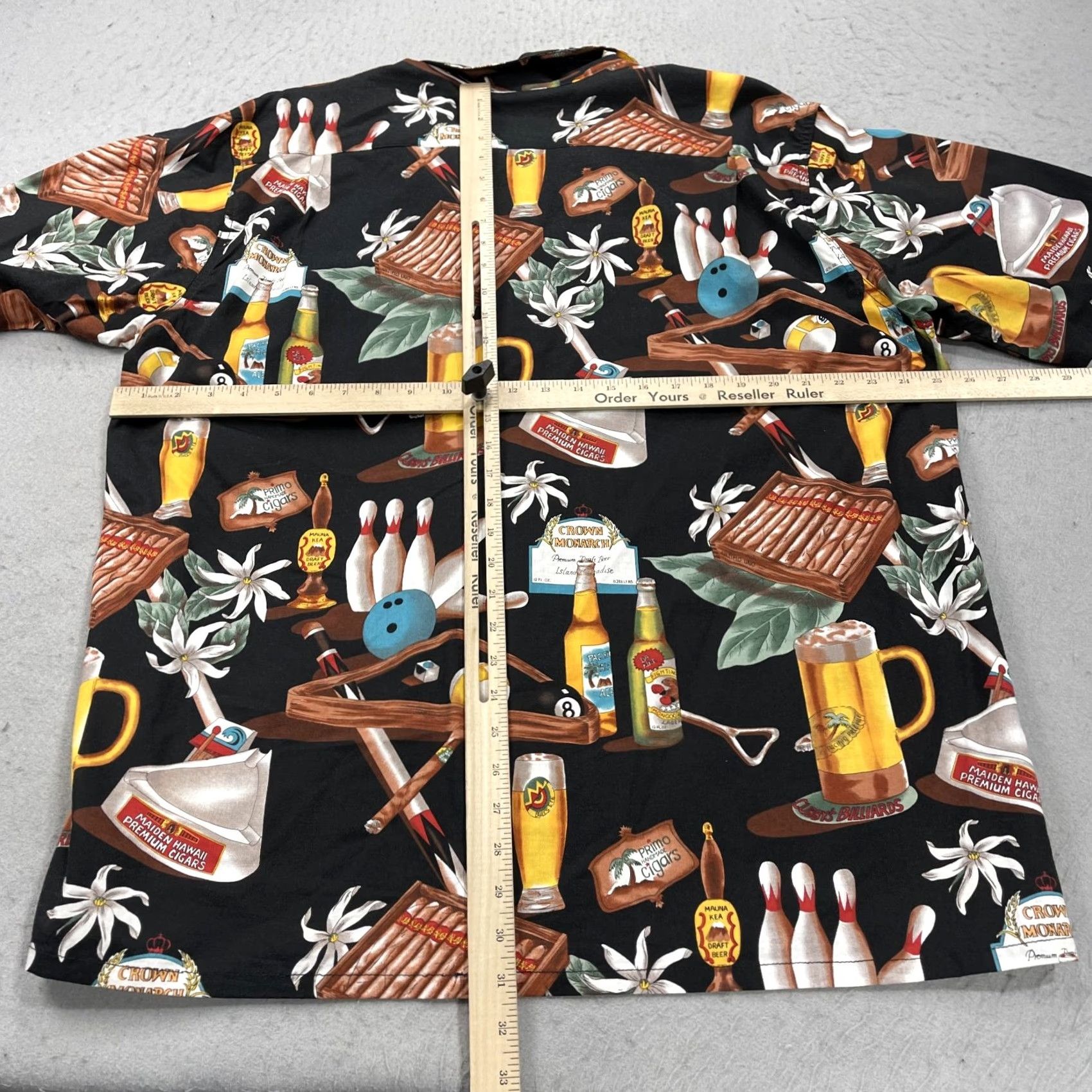 Vivobarefoot VINTAGE Go Barefoot Hawaiian Shirt Mens XL Primo Cigar Loop Collar Bowling Beer Shirt Size US XL / EU 56 / 4 - 7 Thumbnail