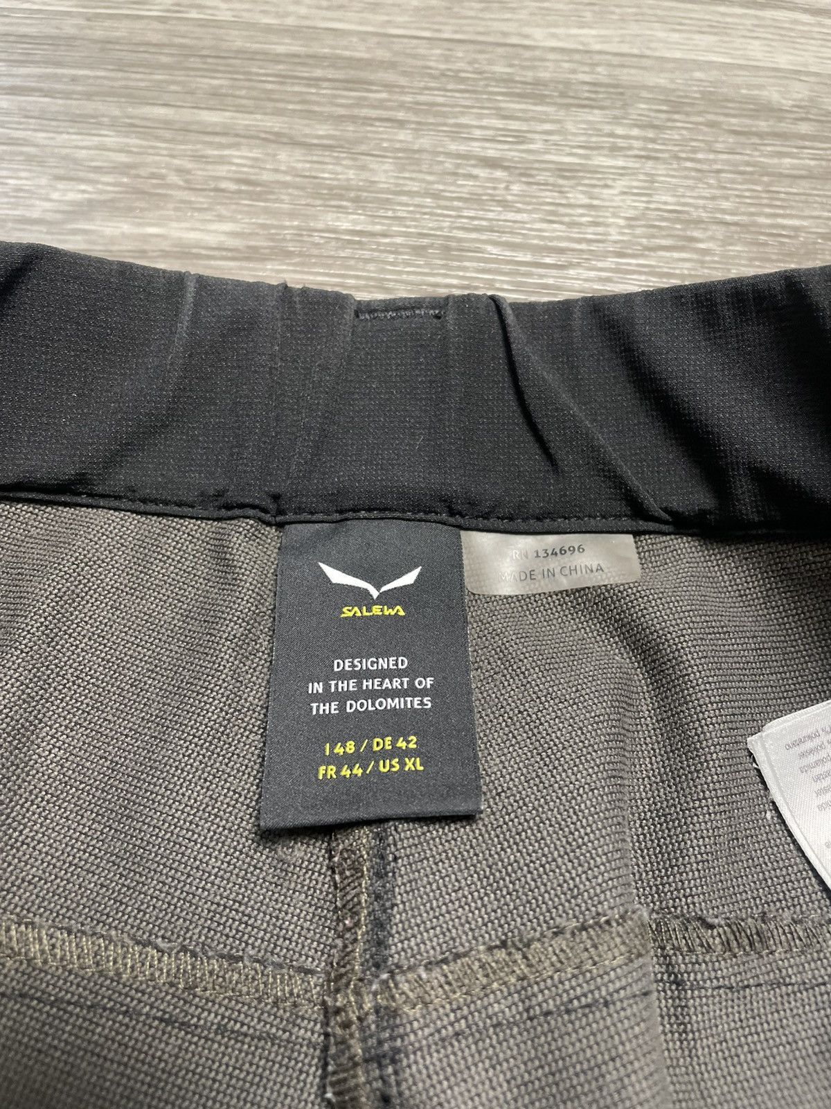 SALEWA Salewa Outdoor Gorpcore Ski Snowboarding Pants Size US 36 / EU 52 - 15 Thumbnail