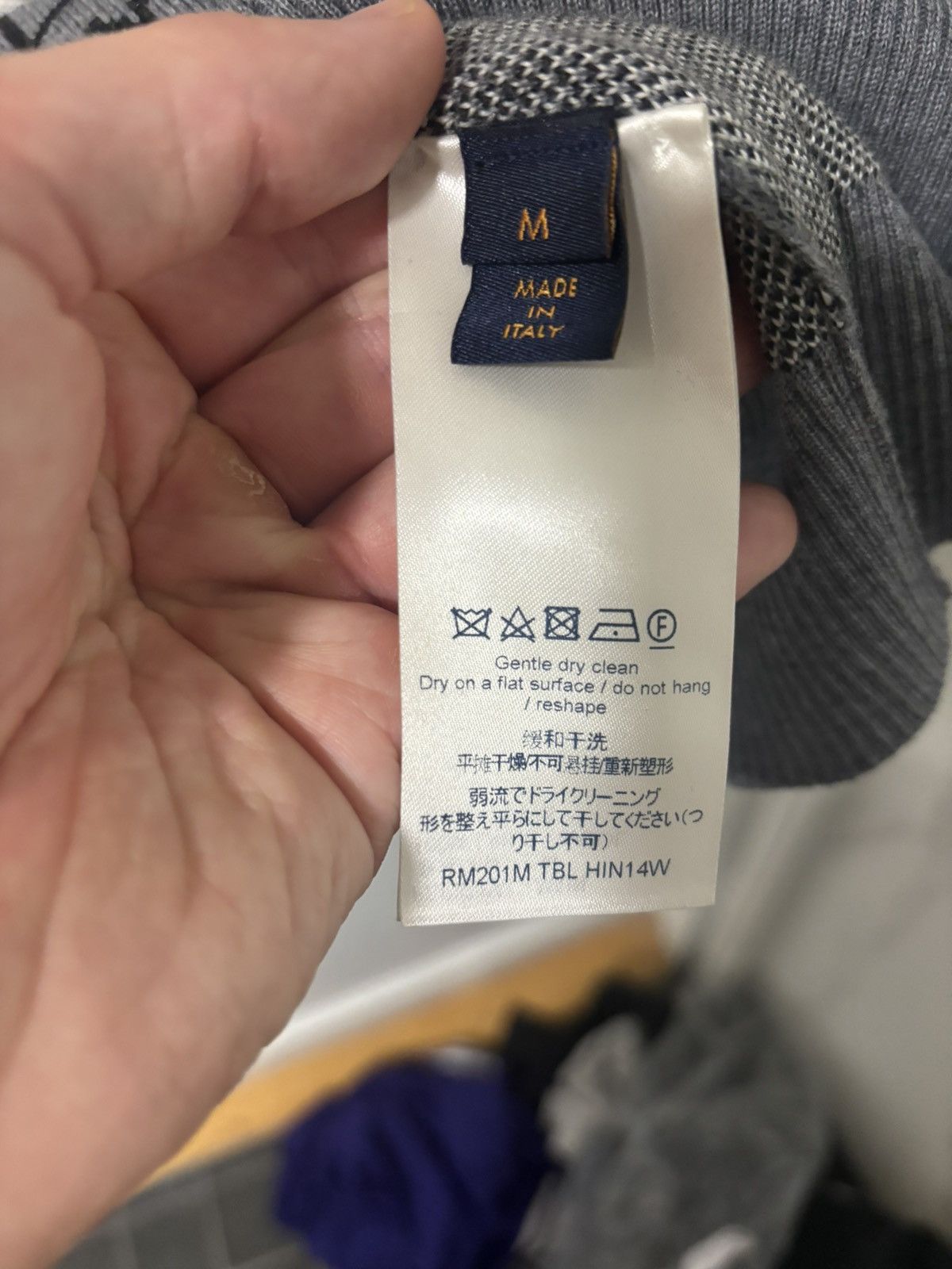 Louis Vuitton louis vuitton x virgil abloh sweater Size US M / EU 48-50 / 2 - 6 Thumbnail