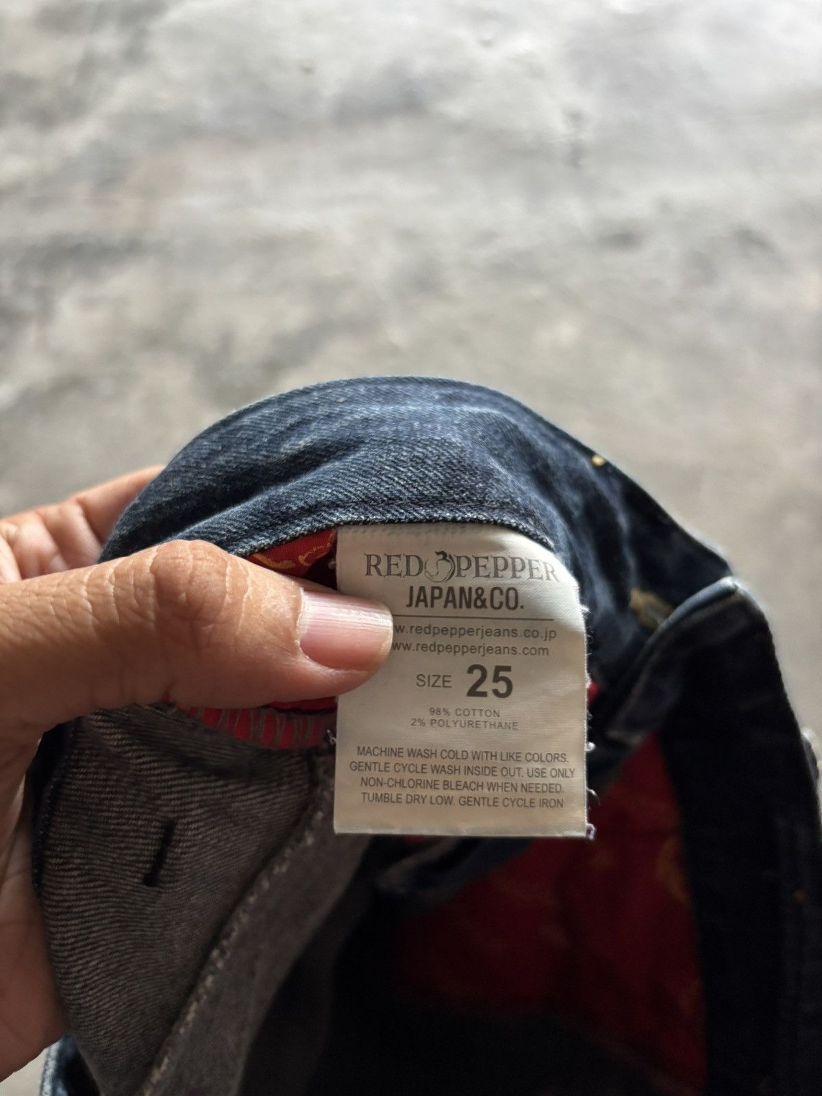 If Six Was Nine RED PEPPER FLARE JAPANESE DENIM LEOPARD FUR BACKPOCKET Size 27" / US 4 / IT 40 - 8 Thumbnail