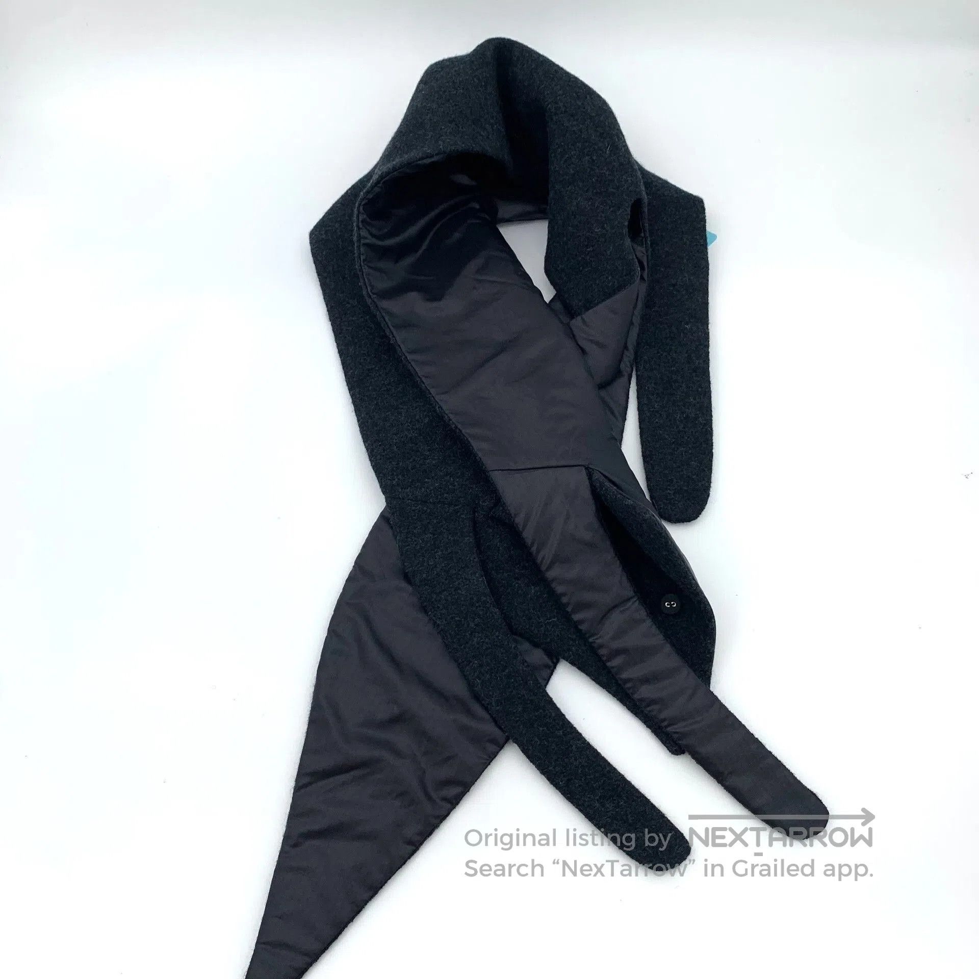 Thom Browne Thom Browne Black Button Irregular Scarf. Size ONE SIZE - 6 Thumbnail
