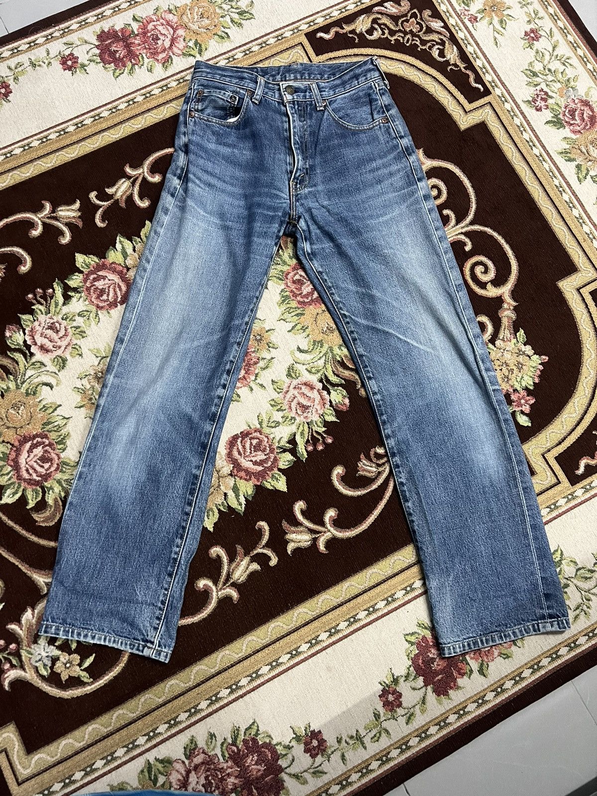 Levi's Vintage Clothing × Vintage Levis 551Z / w29 L36 - Vintage selvedge Japan Big E Size US 29 - 1 Thumbnail