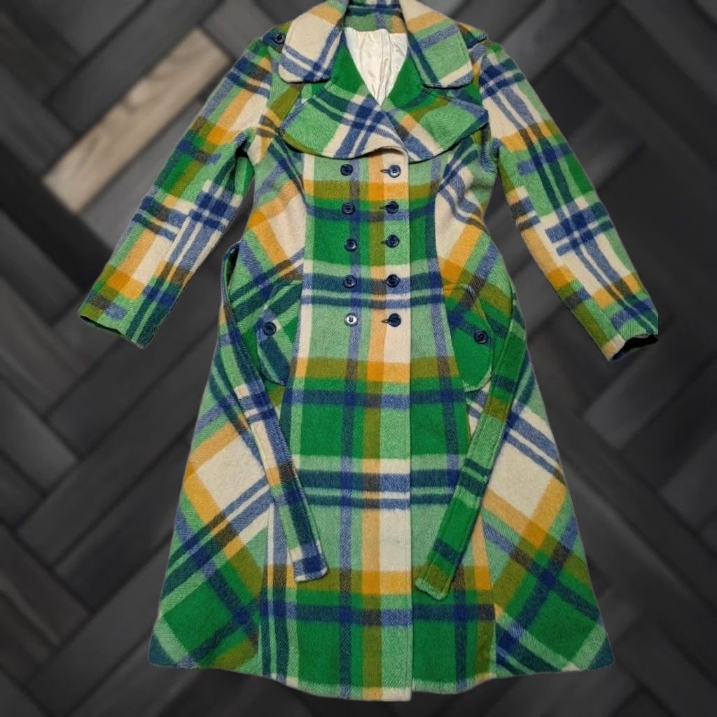 Hudson VINTAGE green plaid HUDSON BAY style WOOL belted double breasted overcoat S Womens XL? Size S / US 4 / IT 40 - 1 Thumbnail